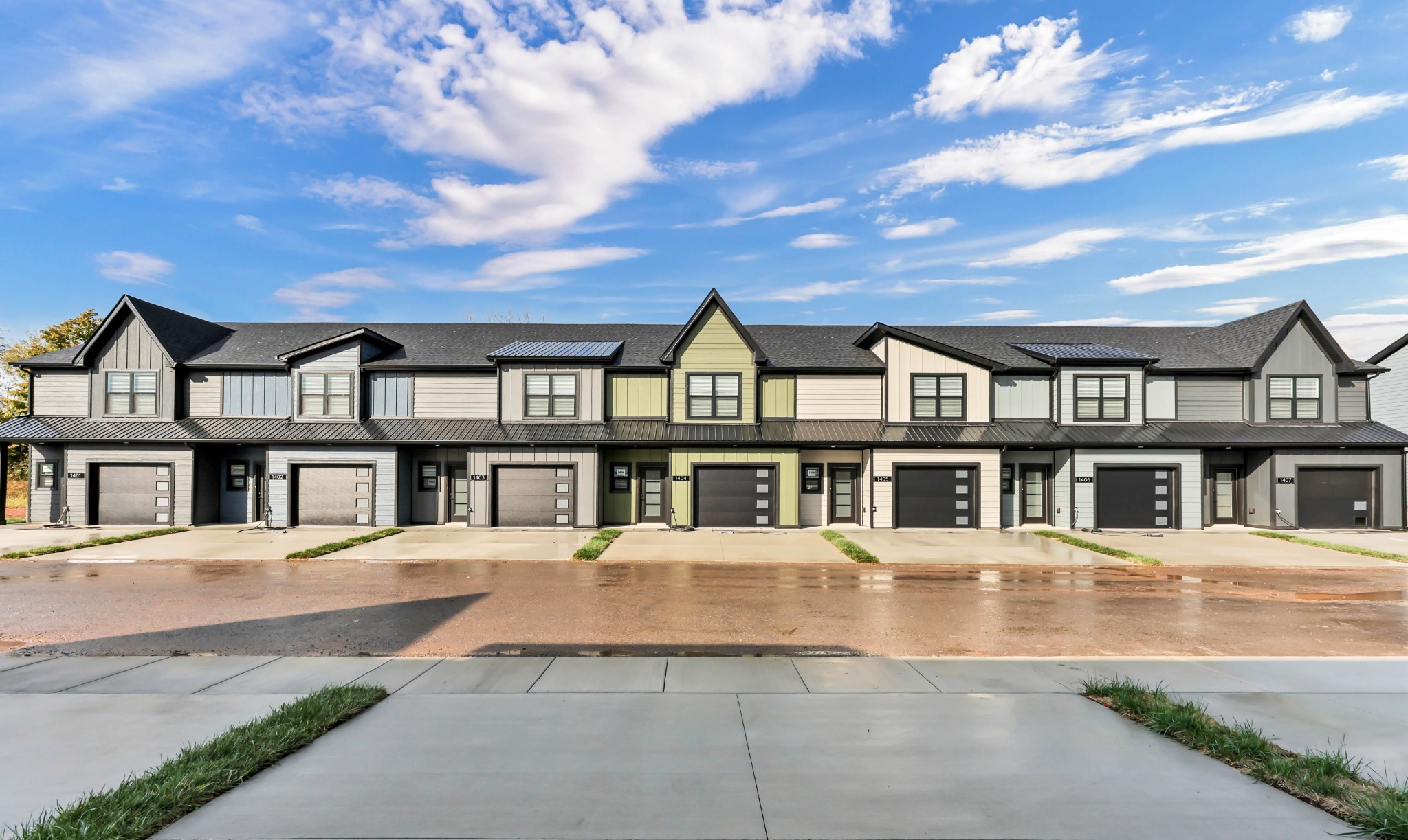 1402 Jonathan Wade Circle