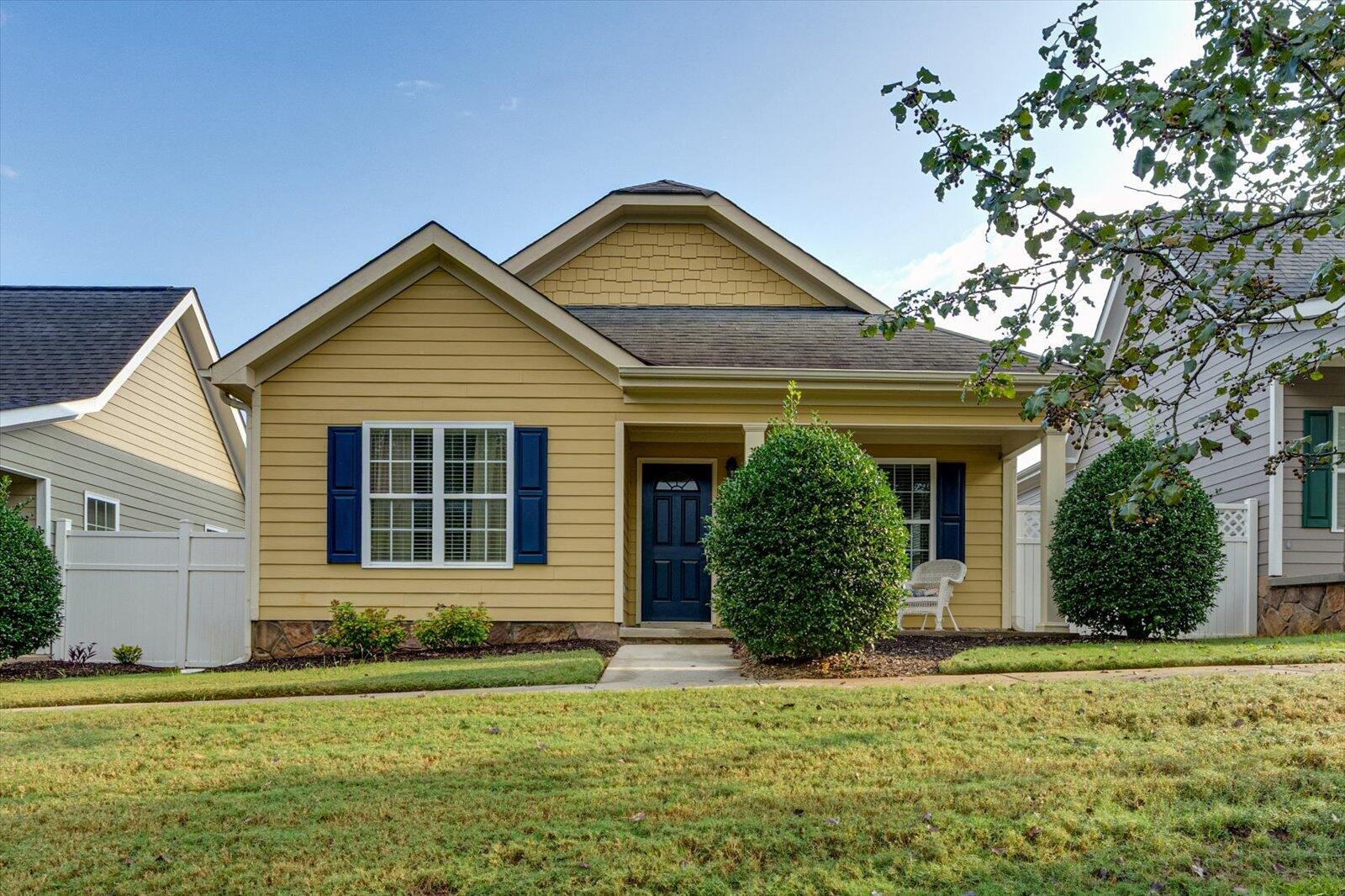 638 Callaway Court