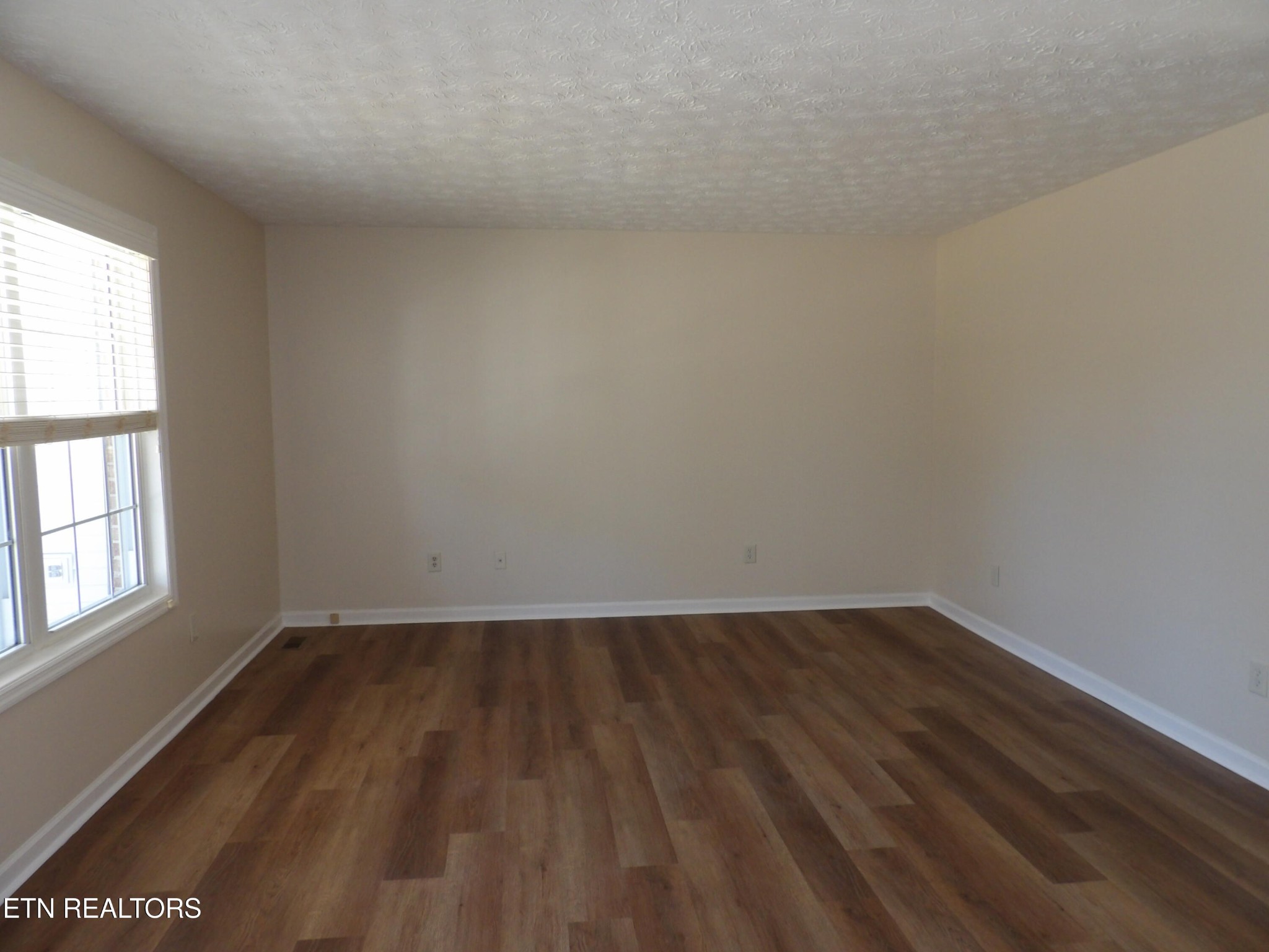 2162 Ona Rd