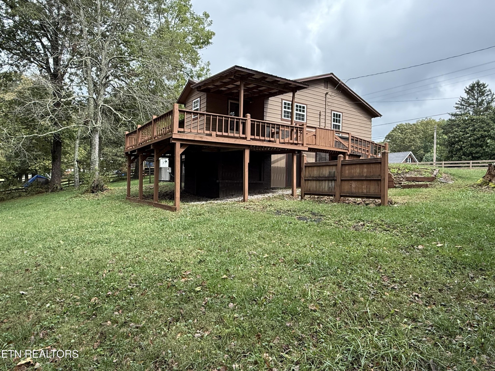 822 Allardt Hwy
