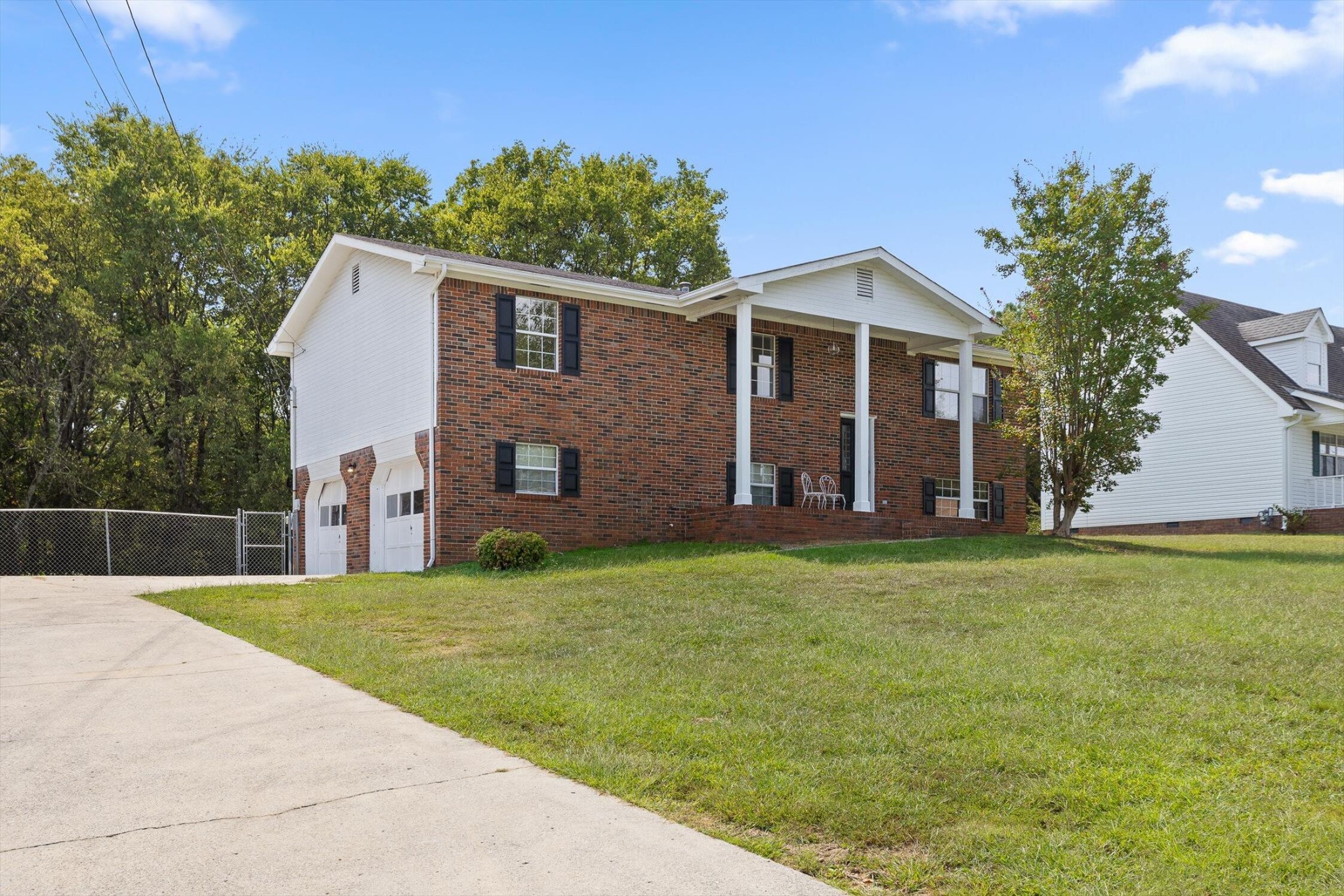 713 Lee Drive