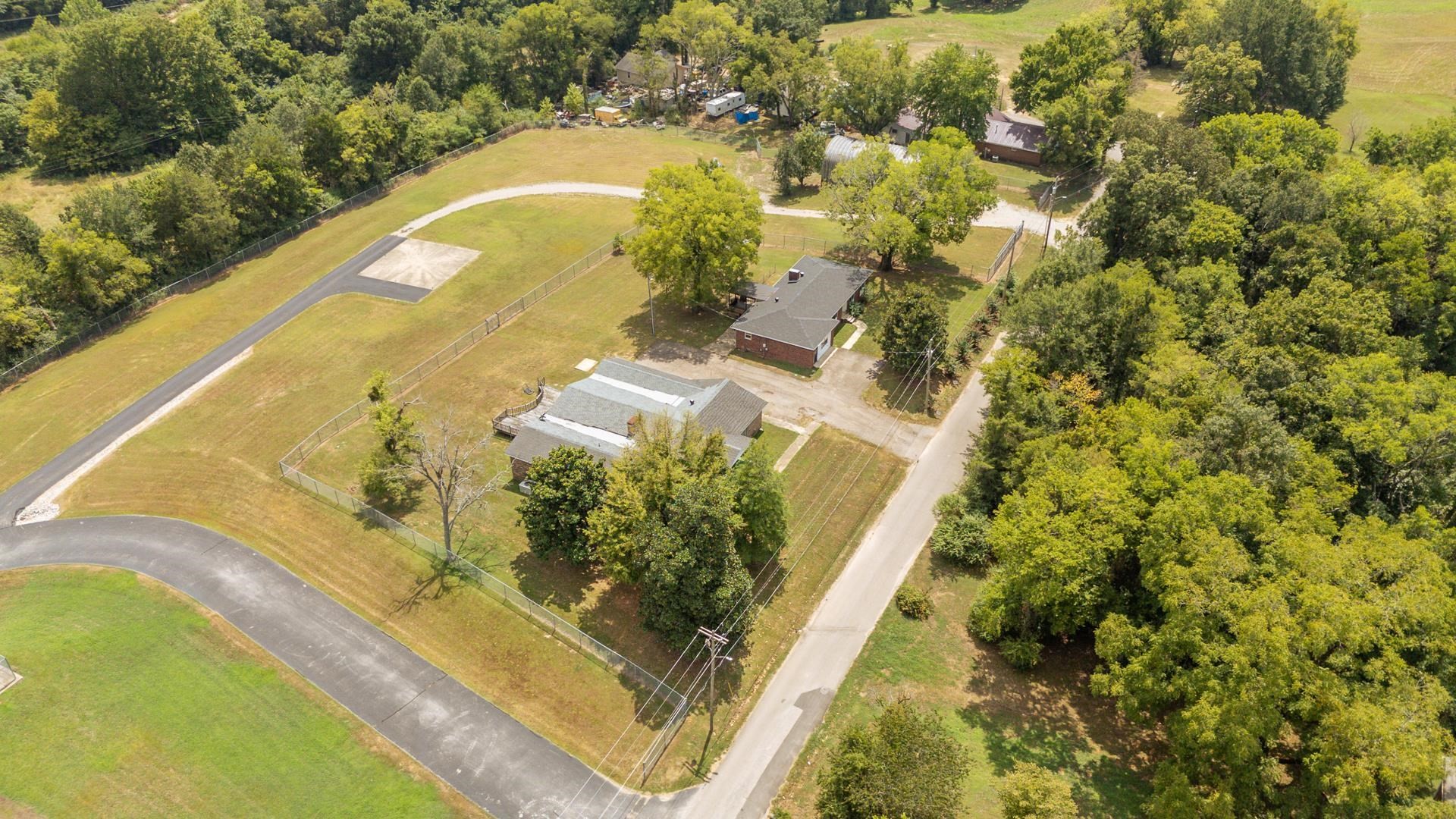 70 RIVERSIDE DR