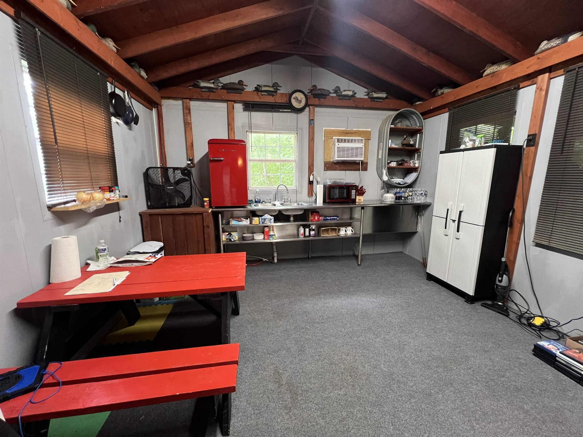 590 TOWBOAT LN