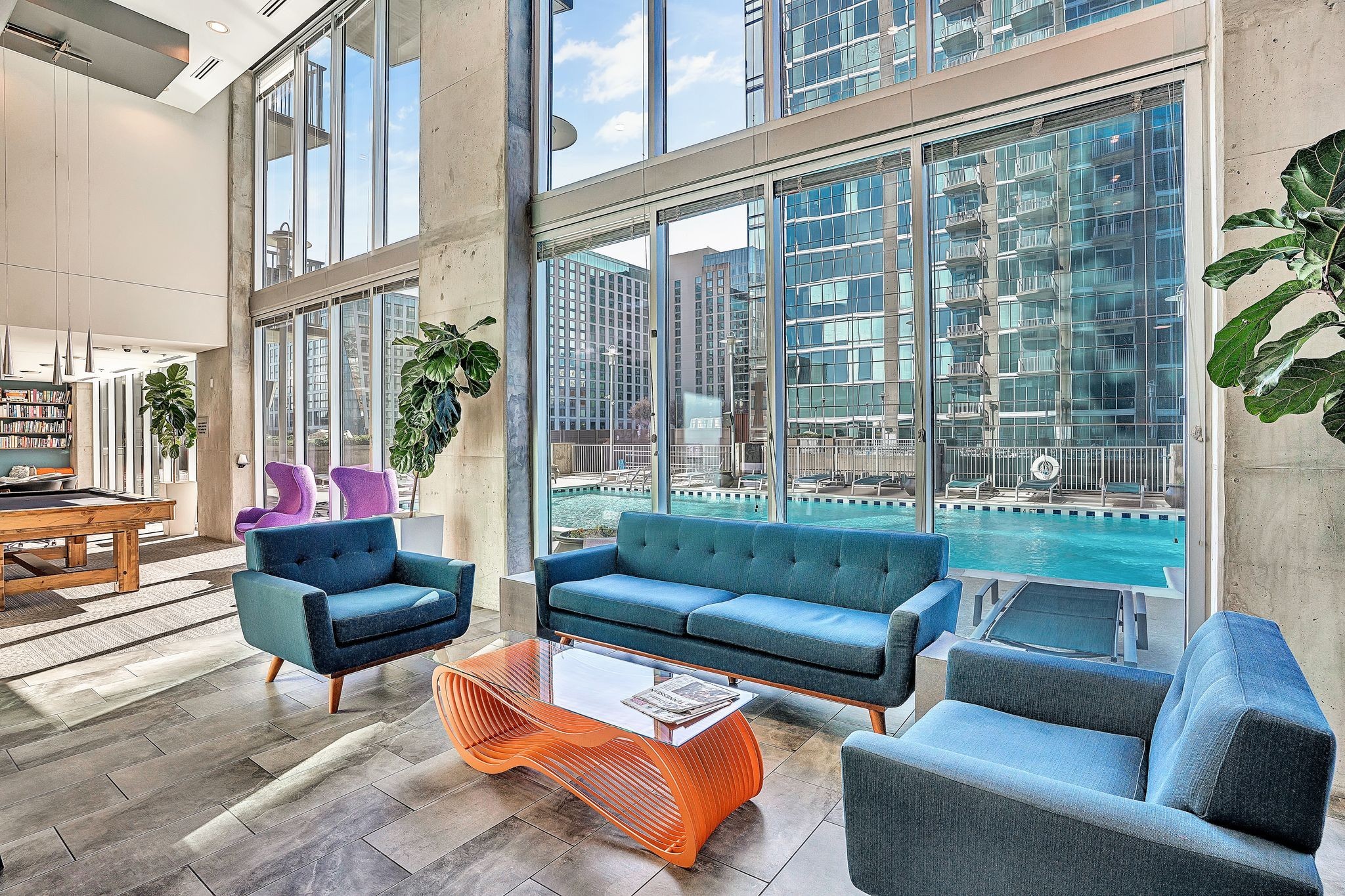 301 Demonbreun St
