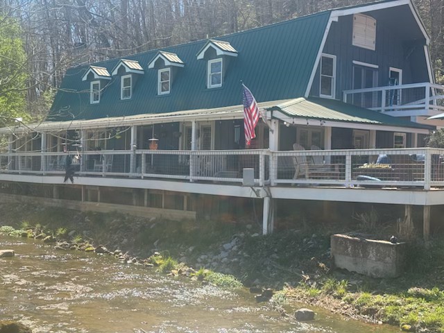 4073 New Highway 96, W
