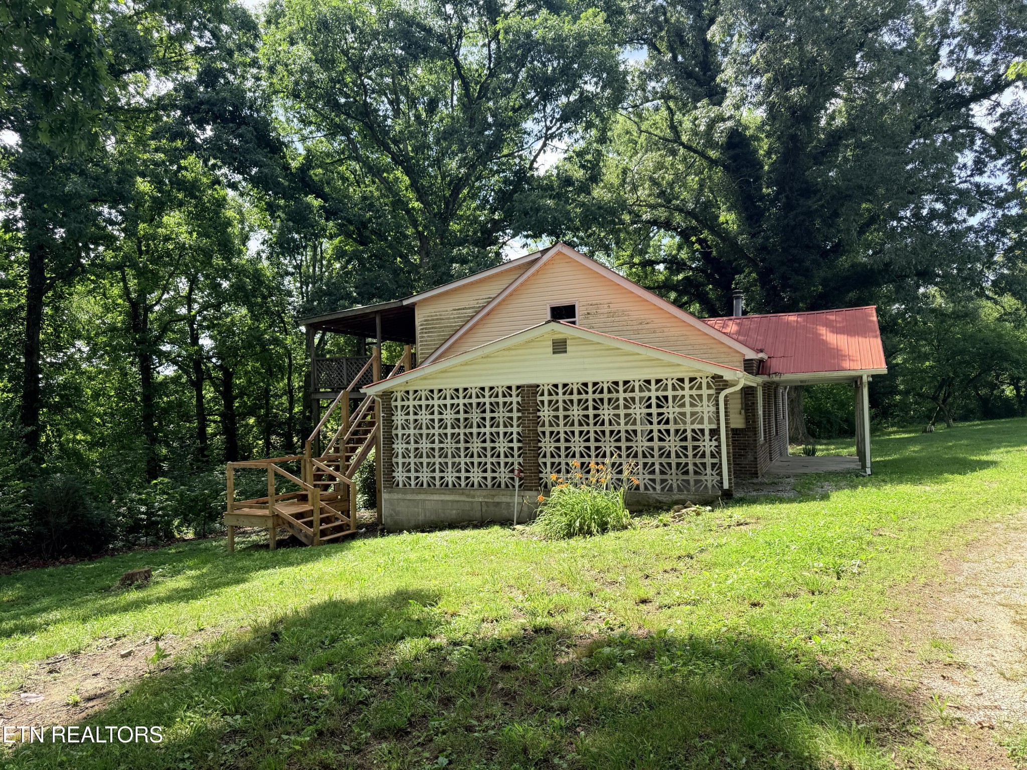 1089 Bicknell Road