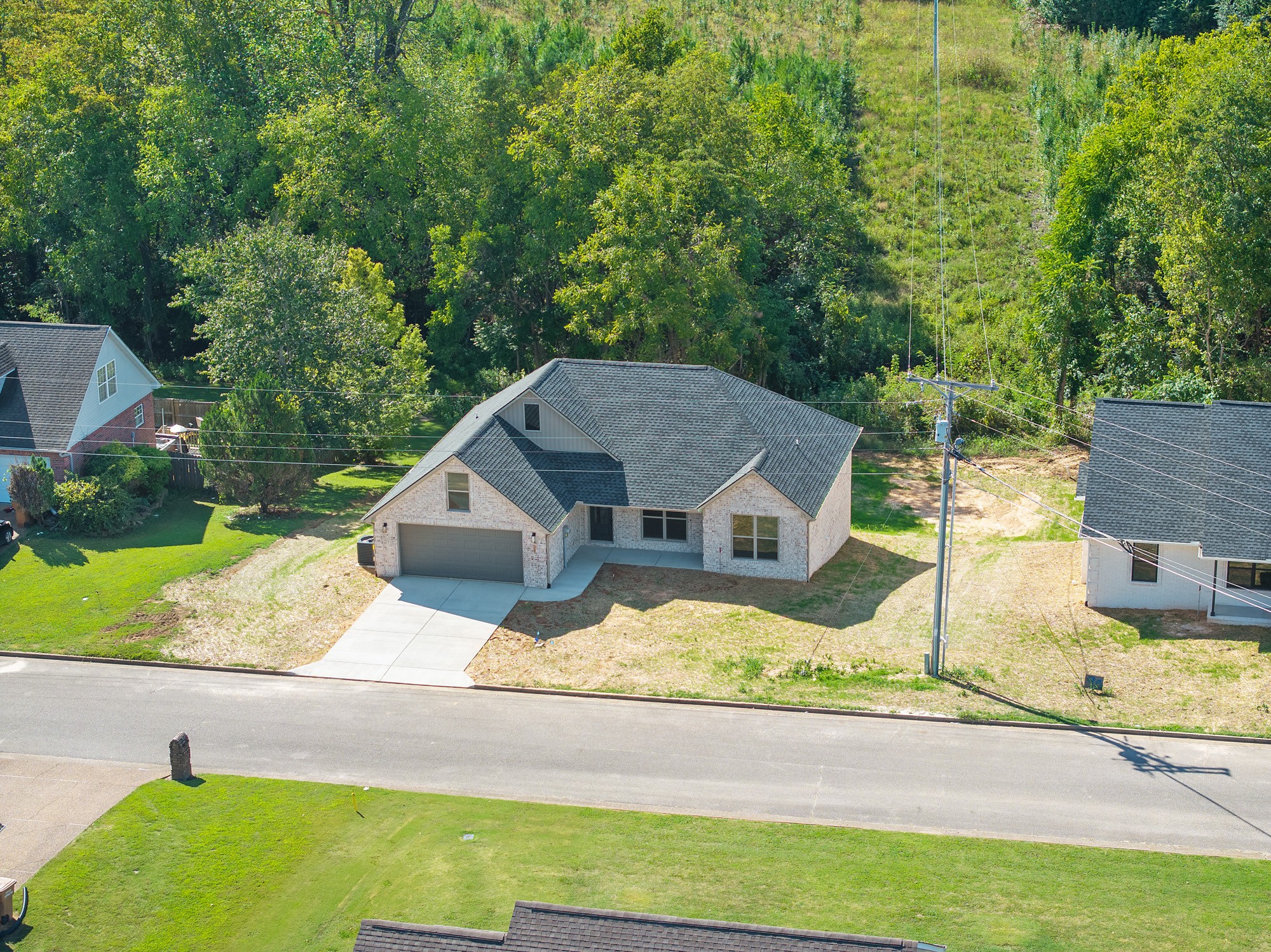 106 Derek Dr