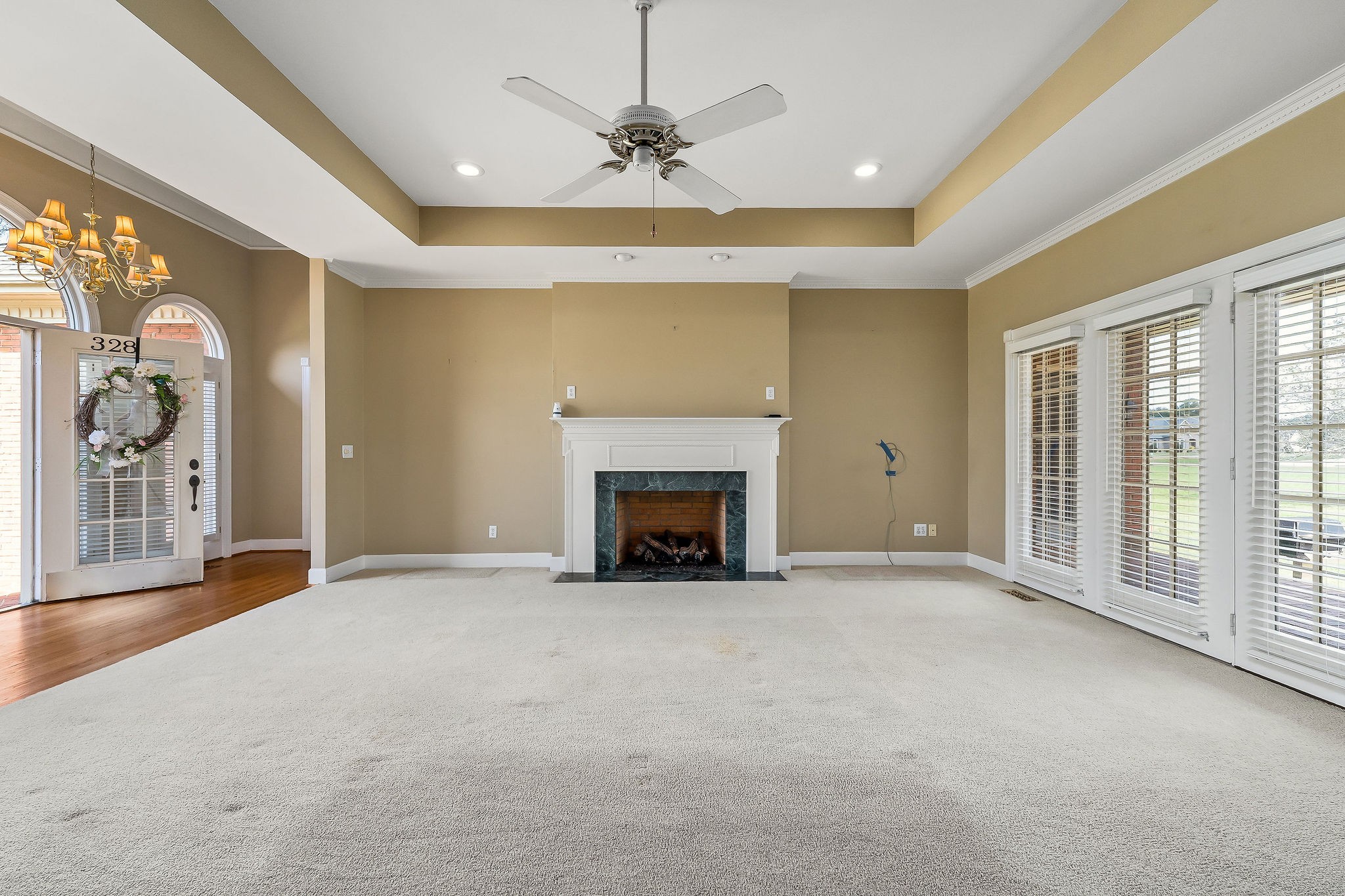 328 Riley Ave