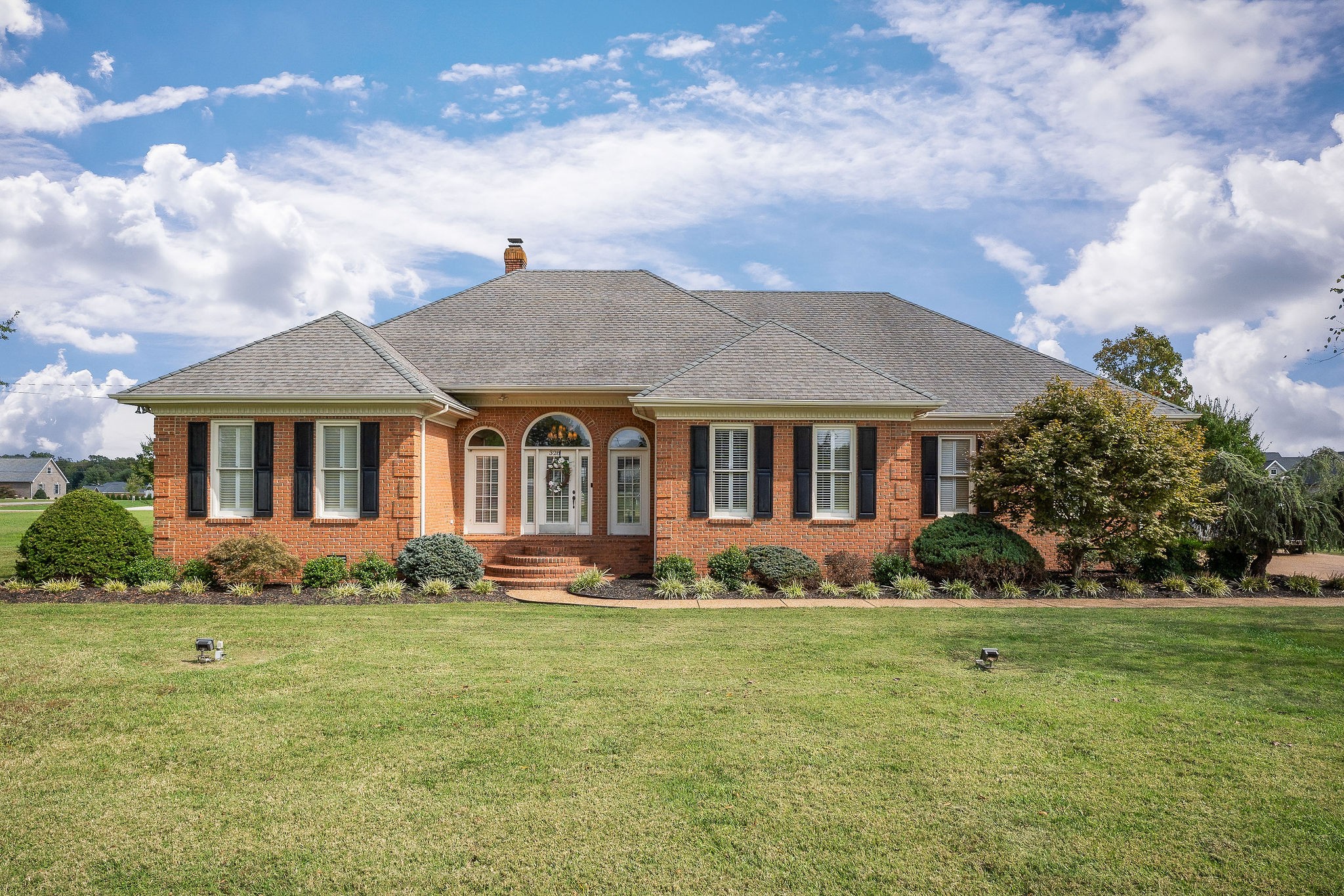 328 Riley Ave