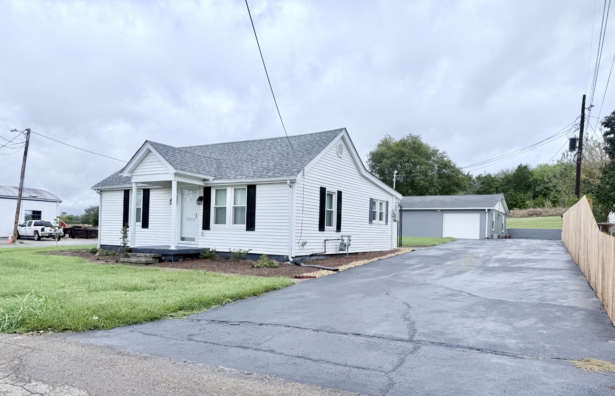 2210 Princeton Rd