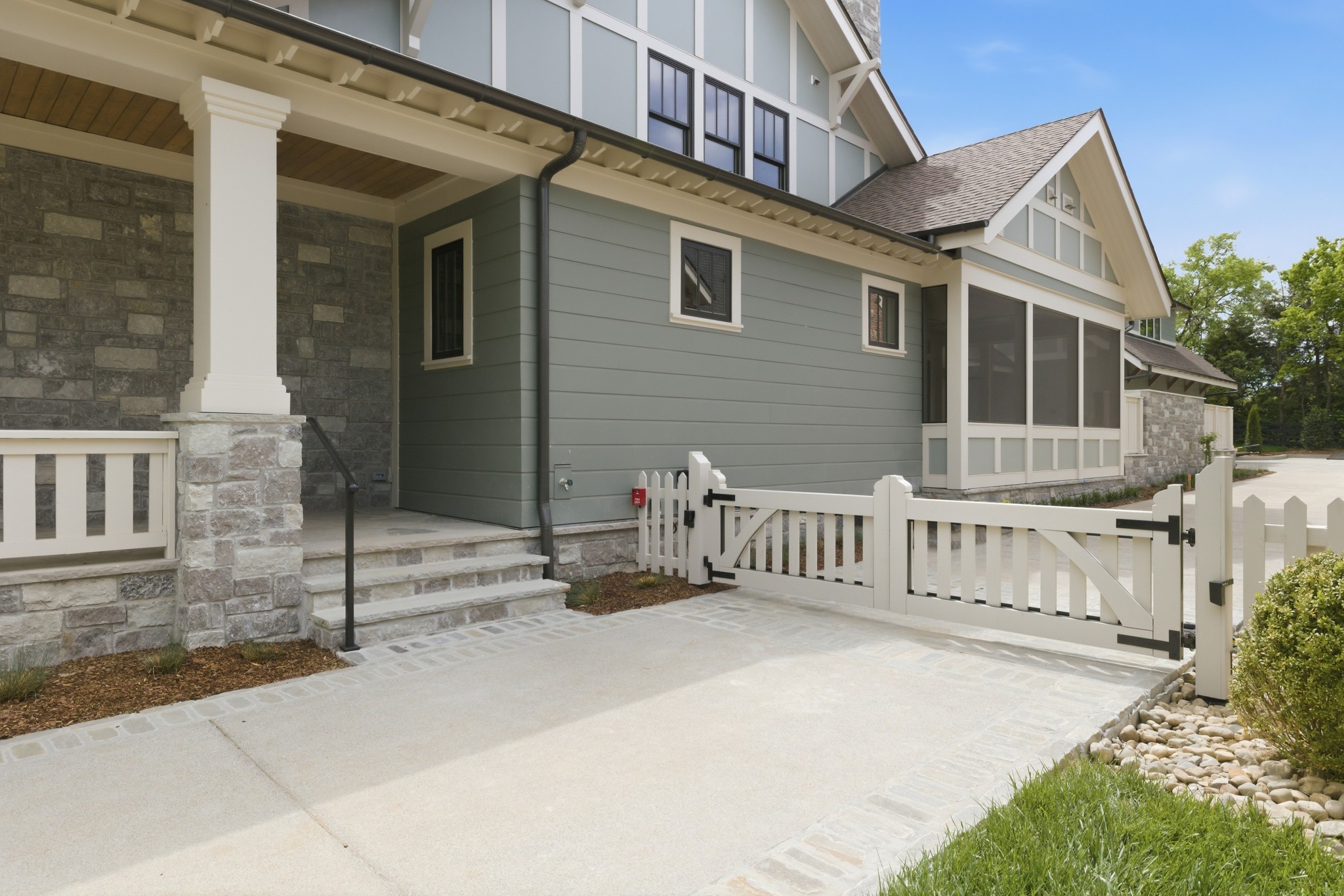 1837 William Campbell Court