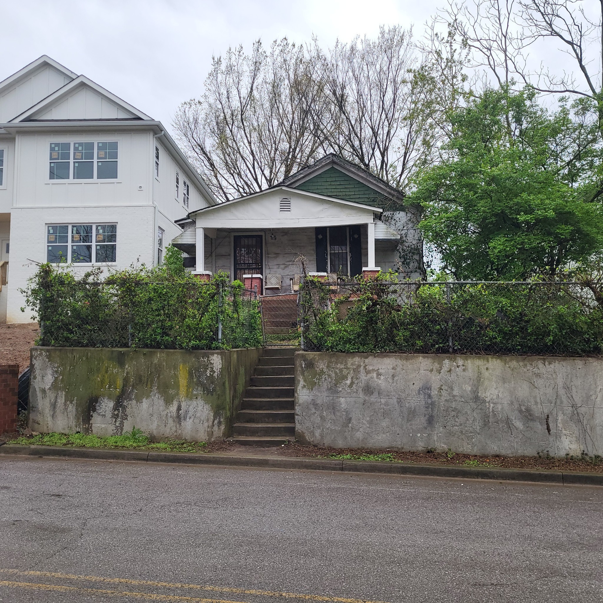 85 Factory St