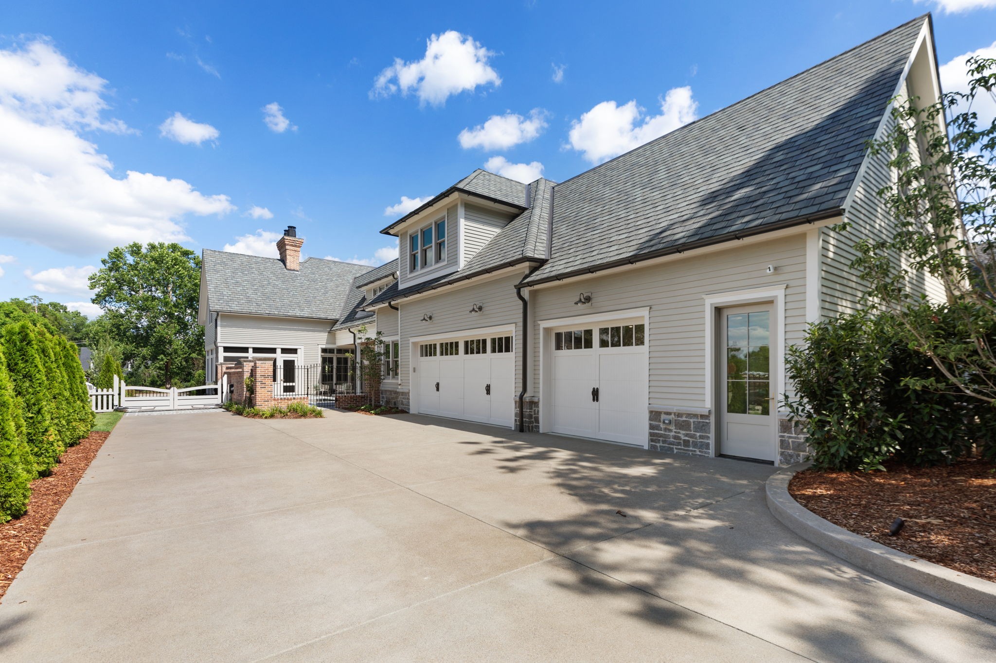 1841 William Campbell Court