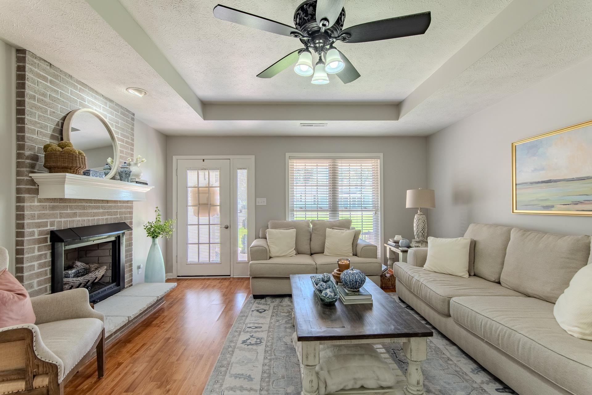 224 WILLOW DR