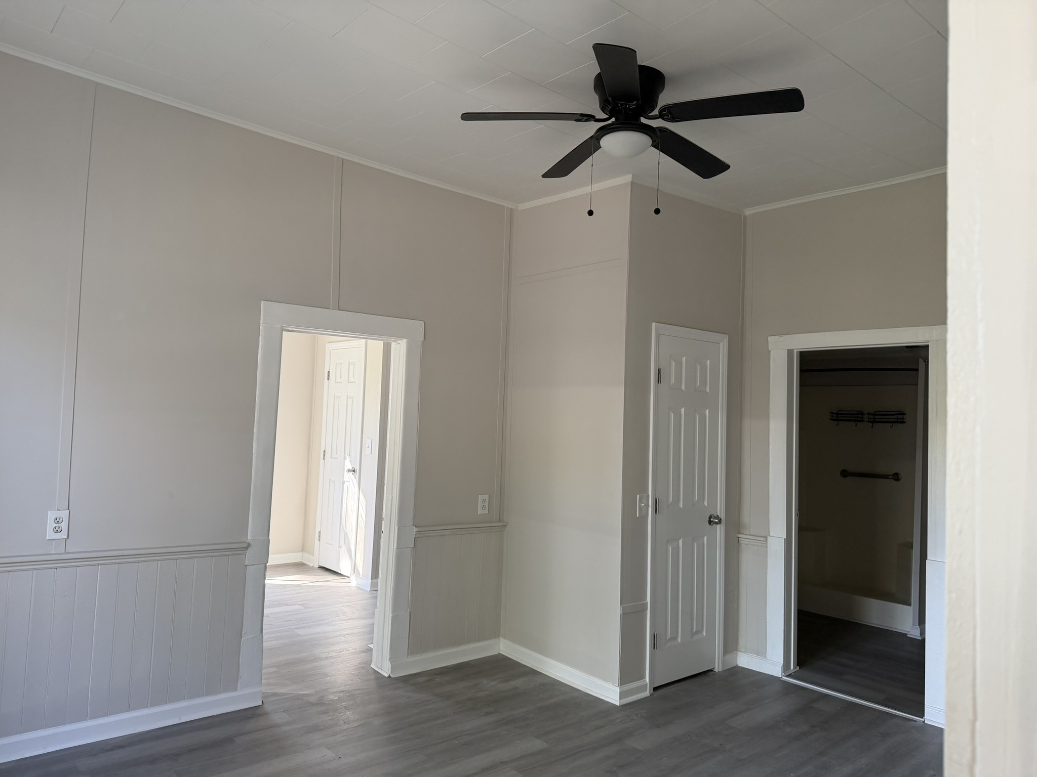 481 Elora Rd