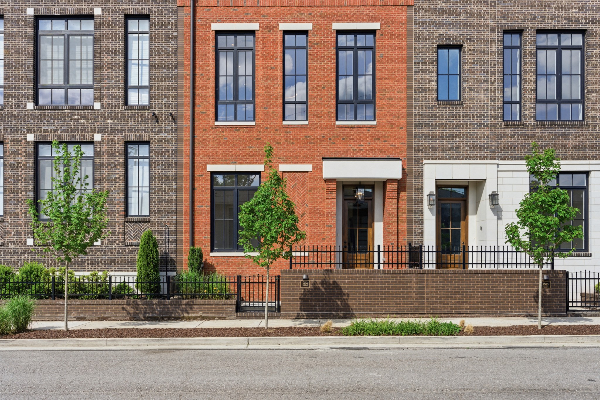 1603 4th Ave, N