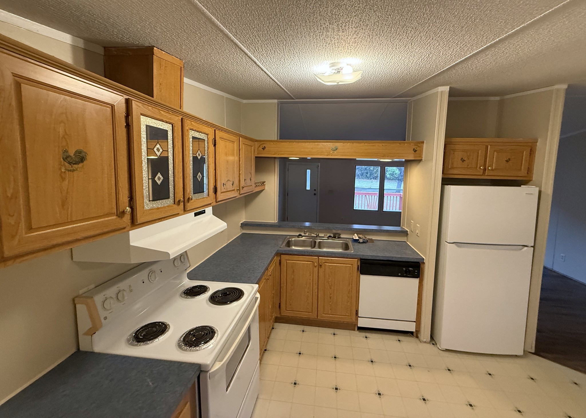 600 Meridian Dr