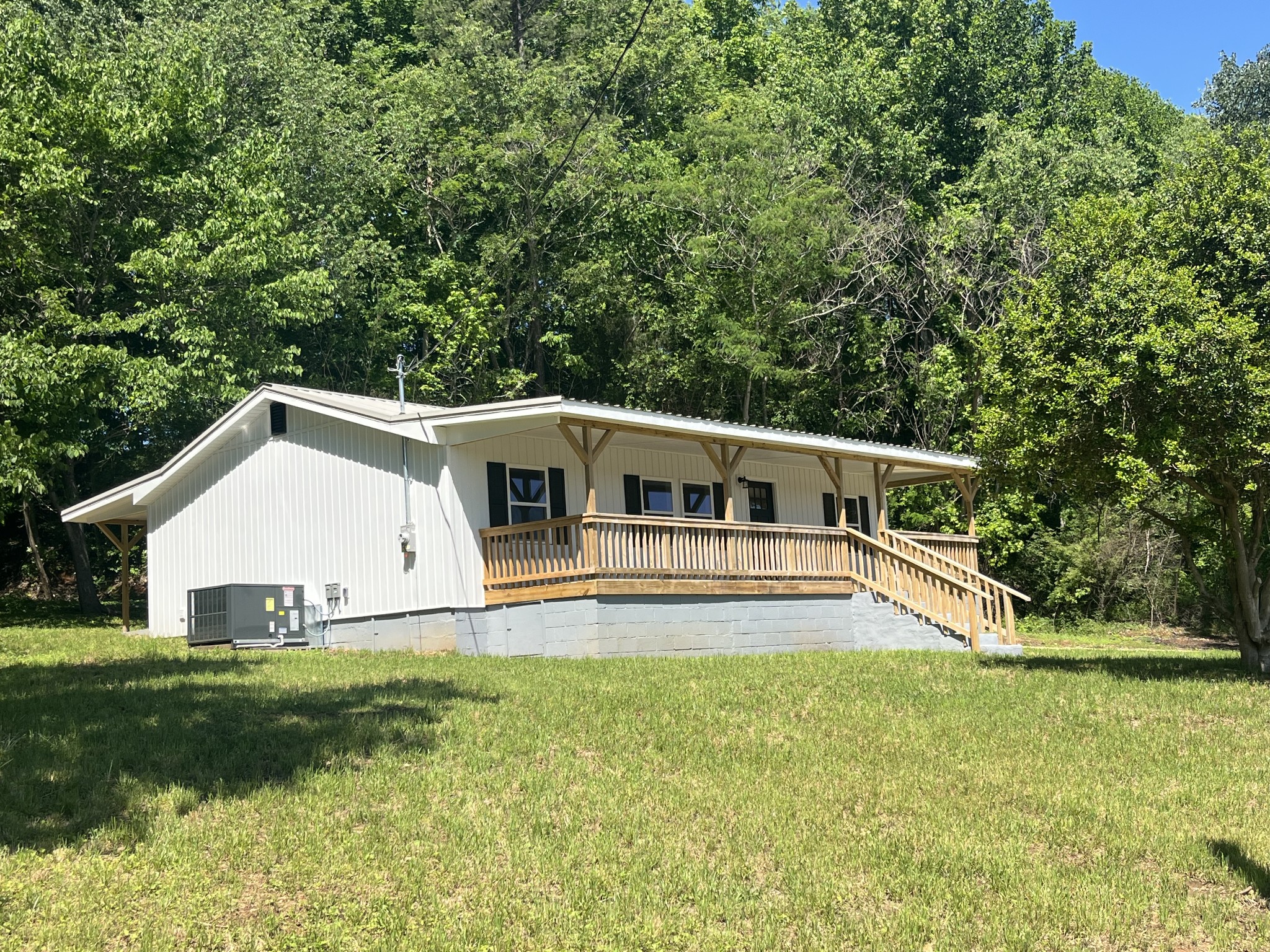 5790 Middle Cypress Rd