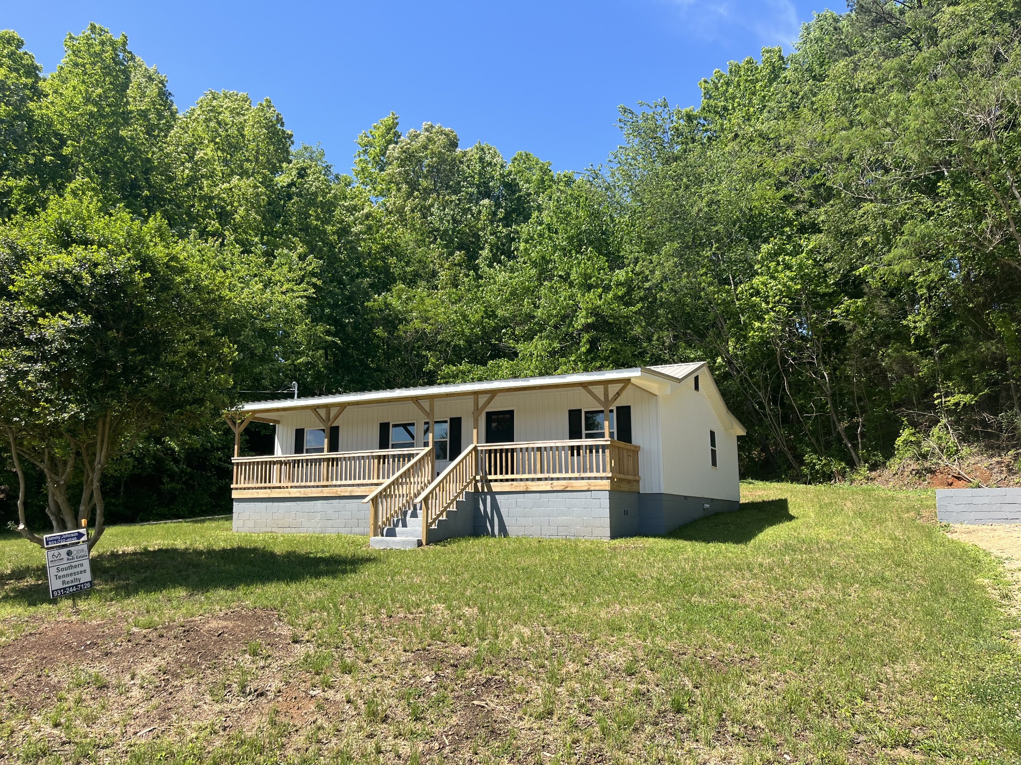 5790 Middle Cypress Rd