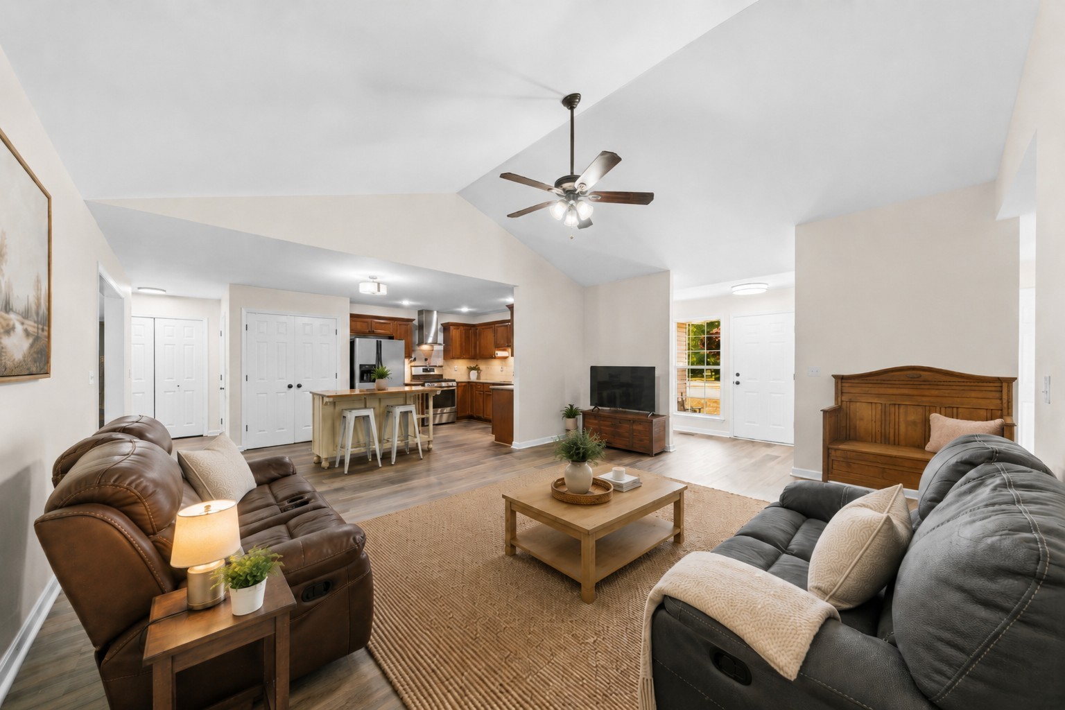 463 White Oak Trl
