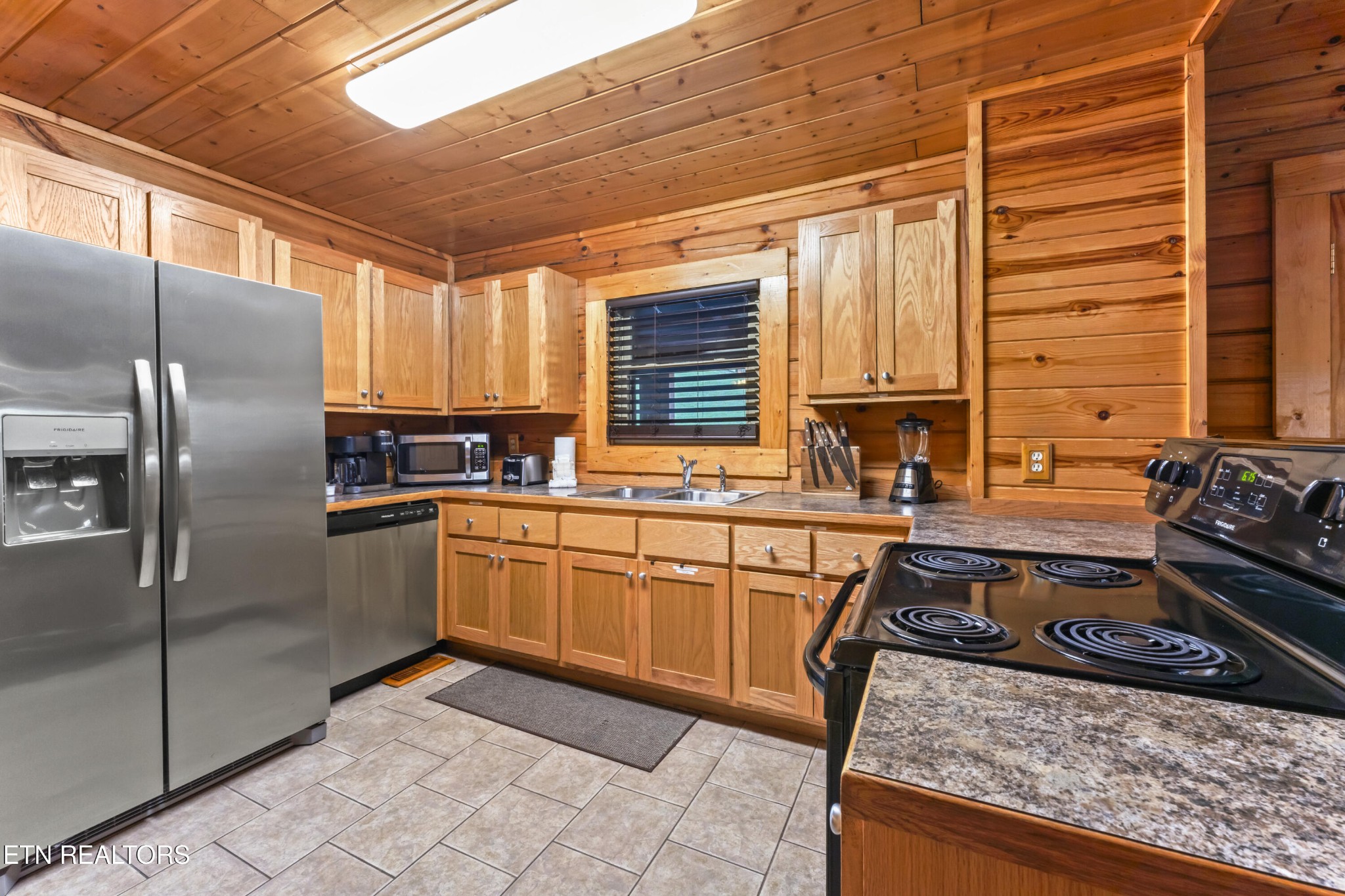 526 Blackberry Ridge Way