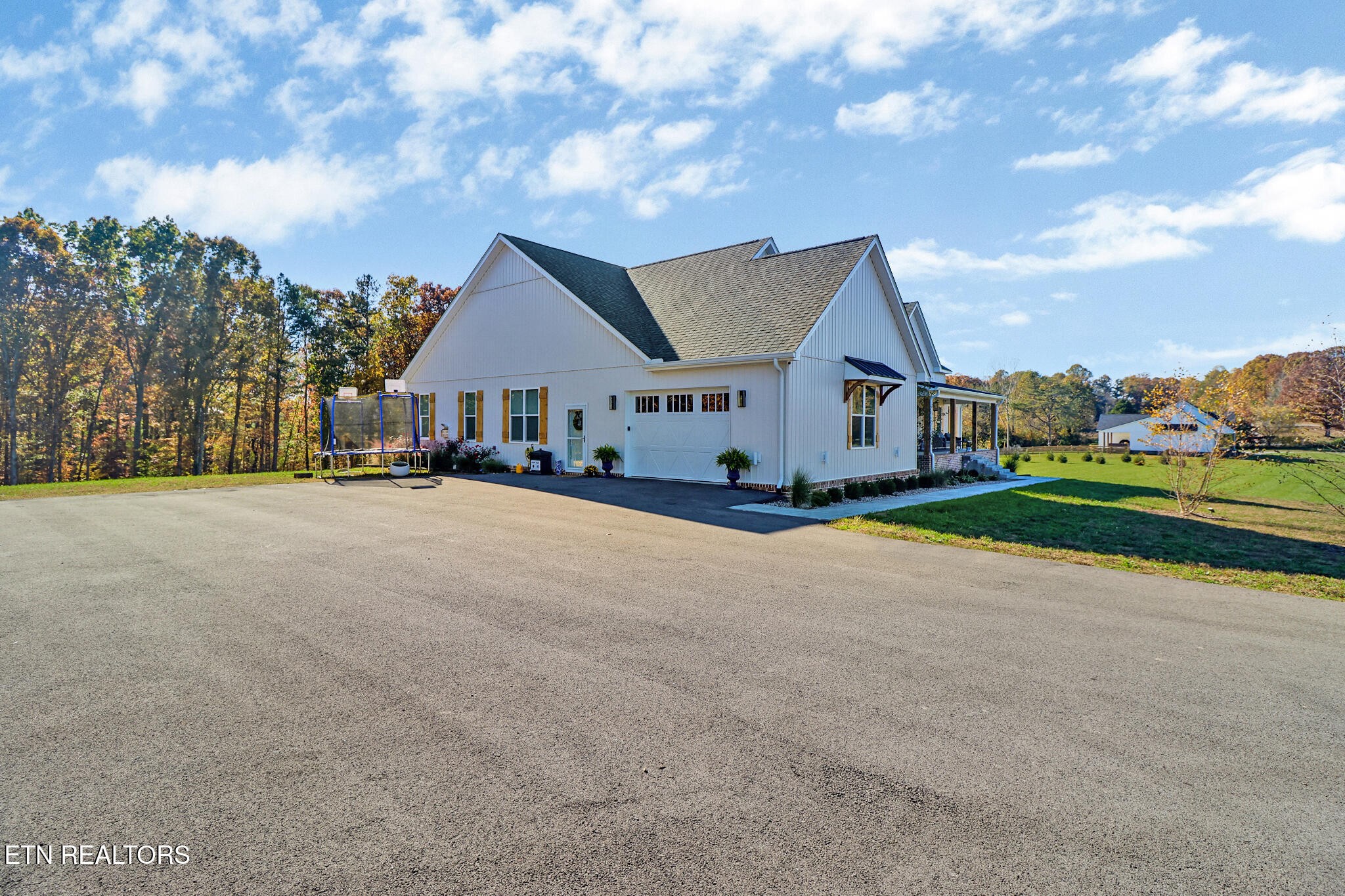 422 Peach Lane