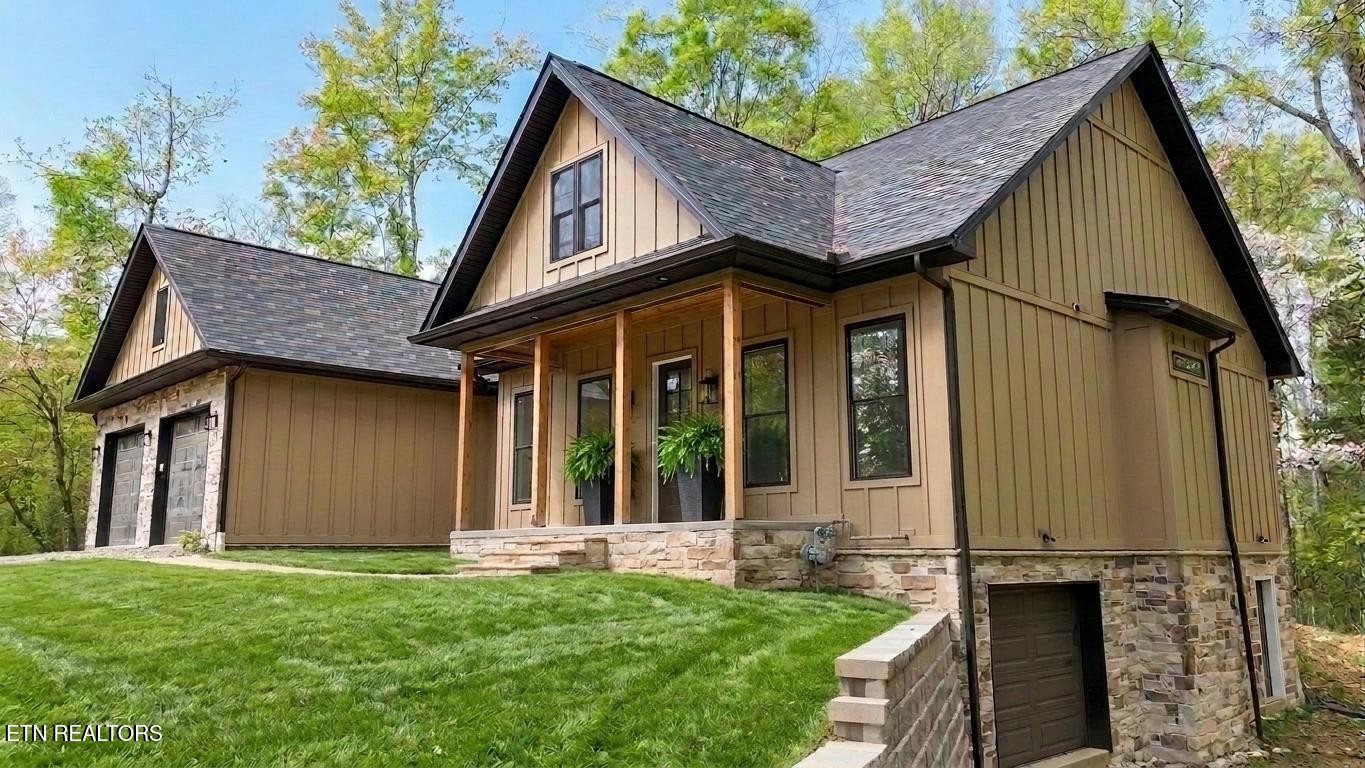 236 Meadowood Road