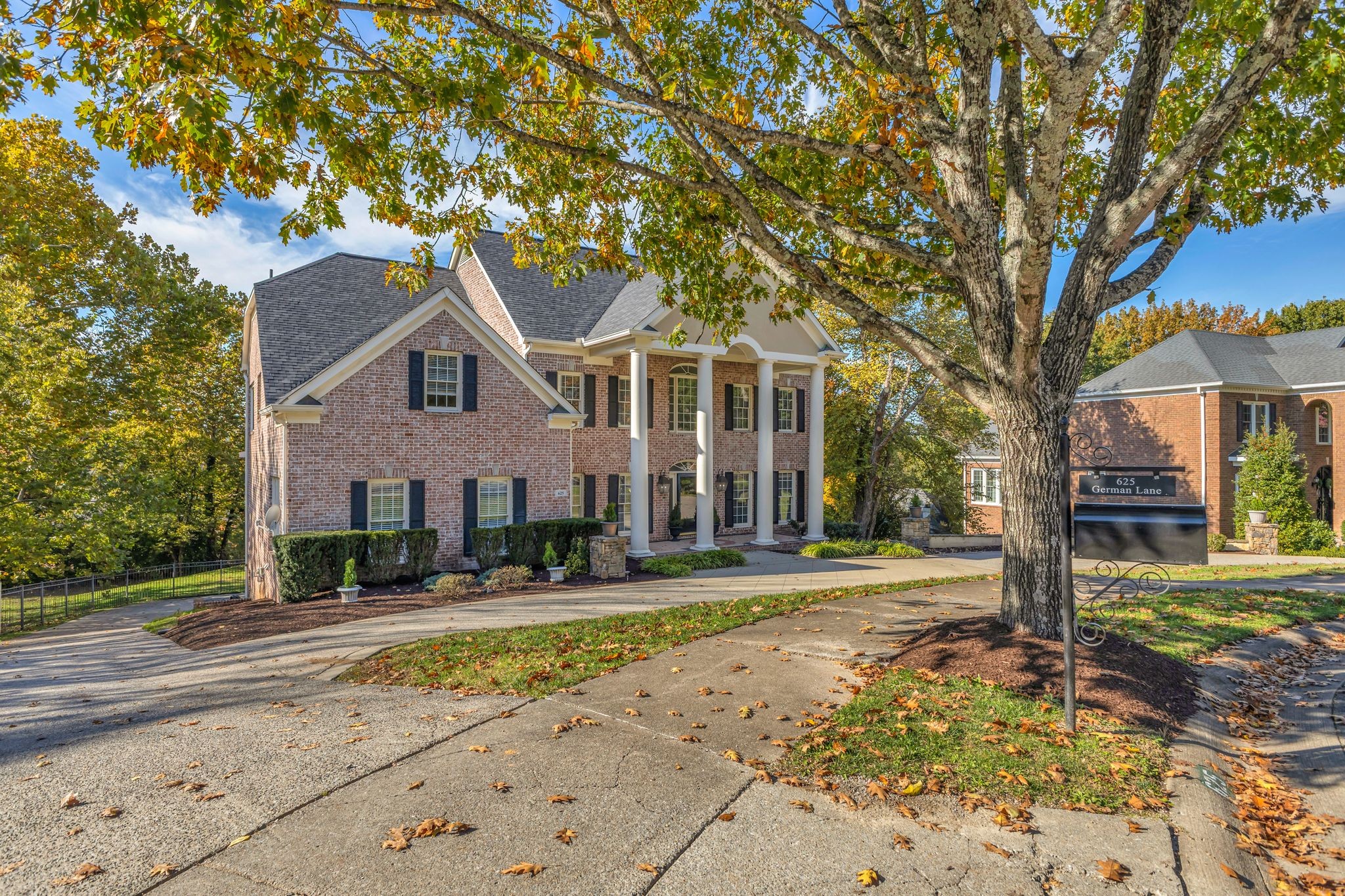625 German Ln