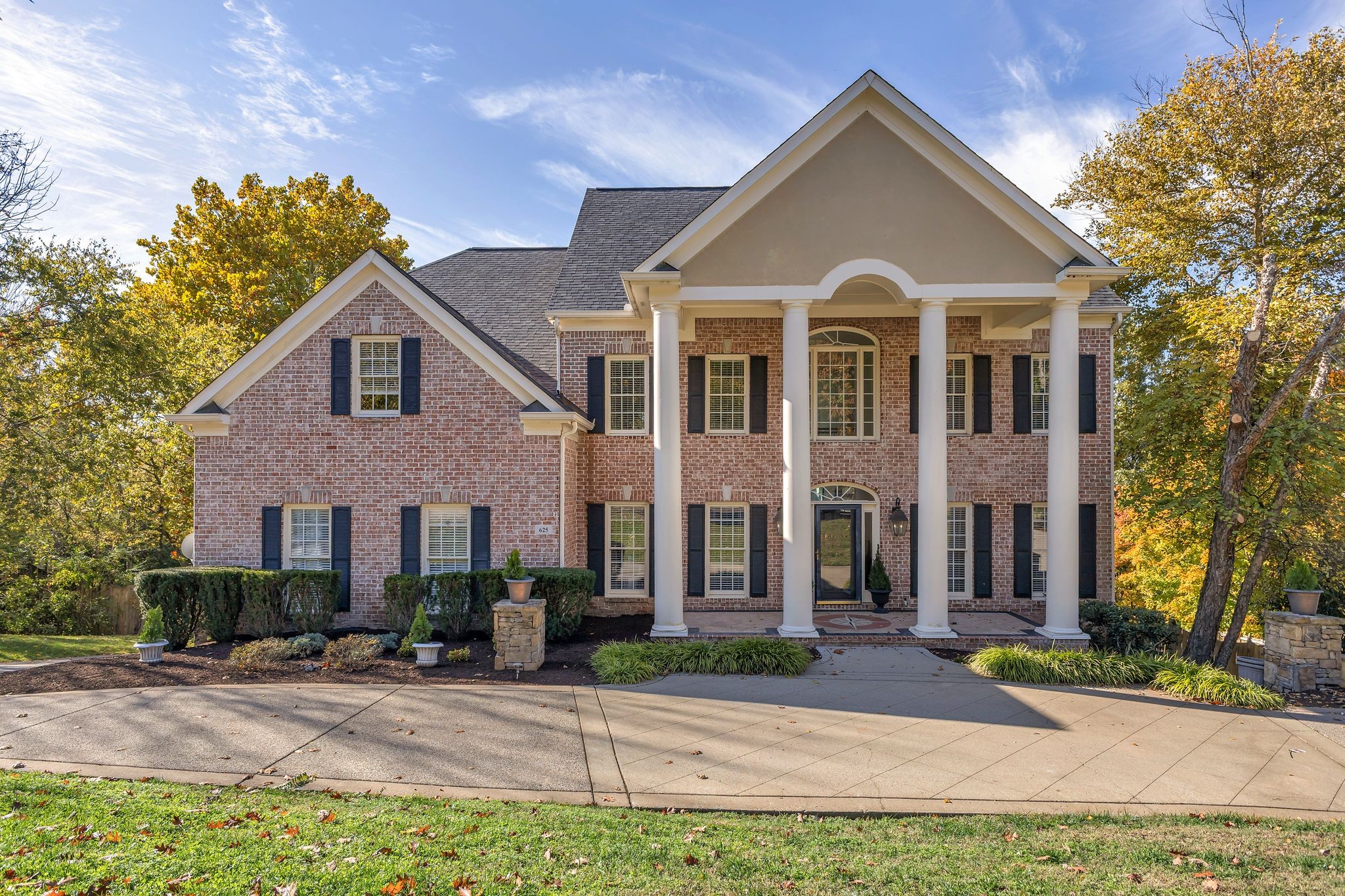 625 German Ln