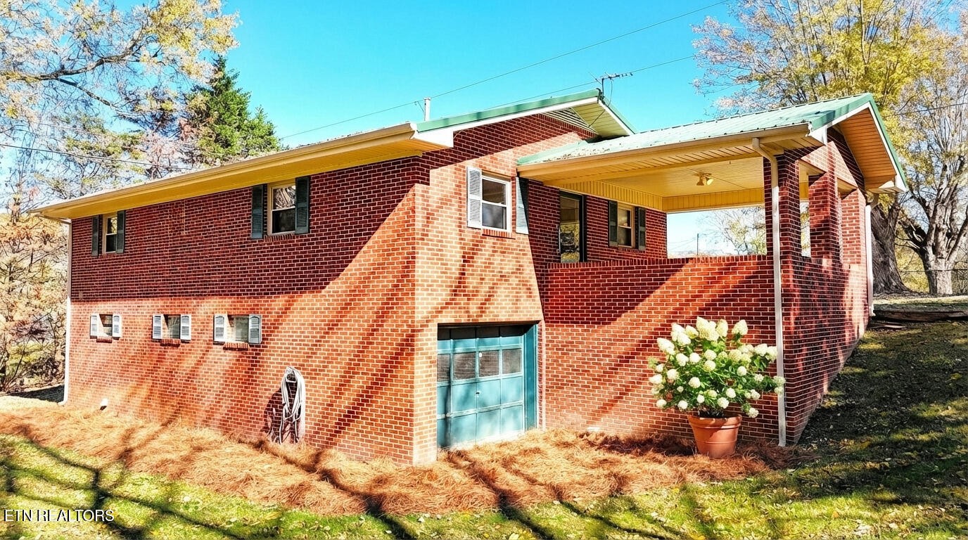 35 McDonald Rd