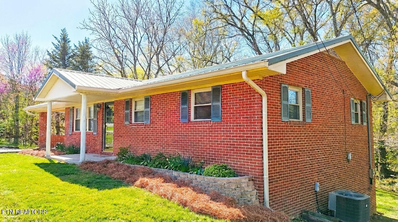 35 McDonald Rd