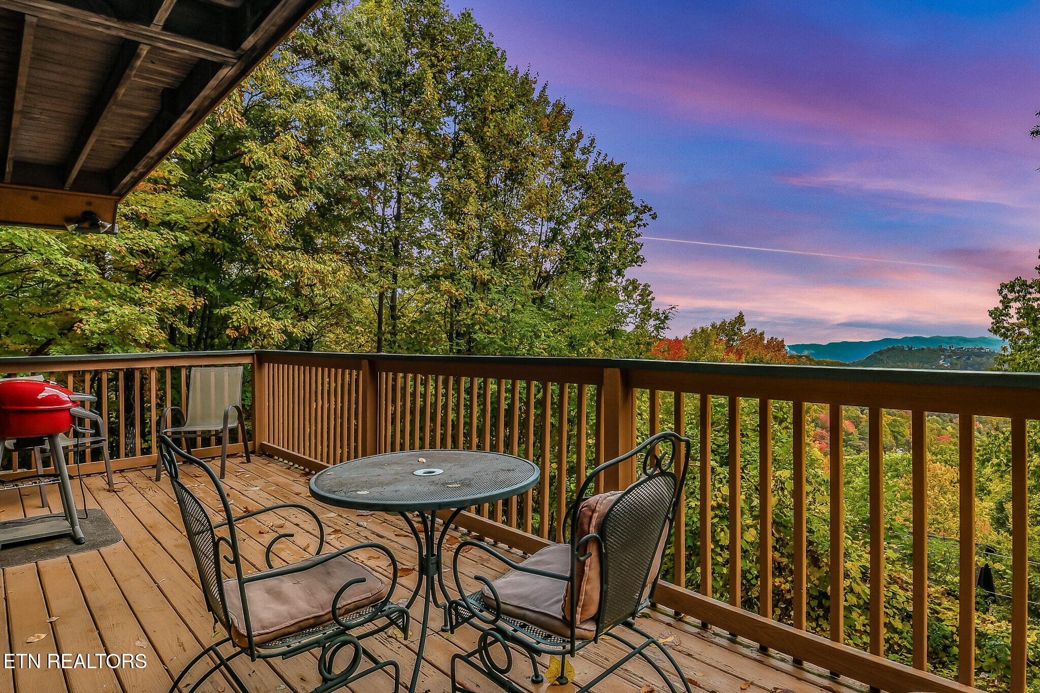 1819 W Arolla Ct