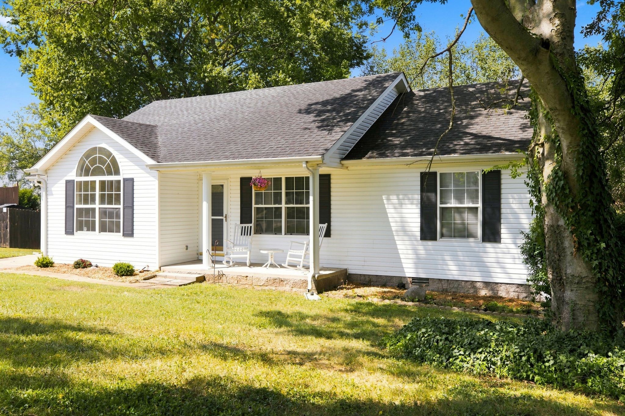 1119 Sentry Ct