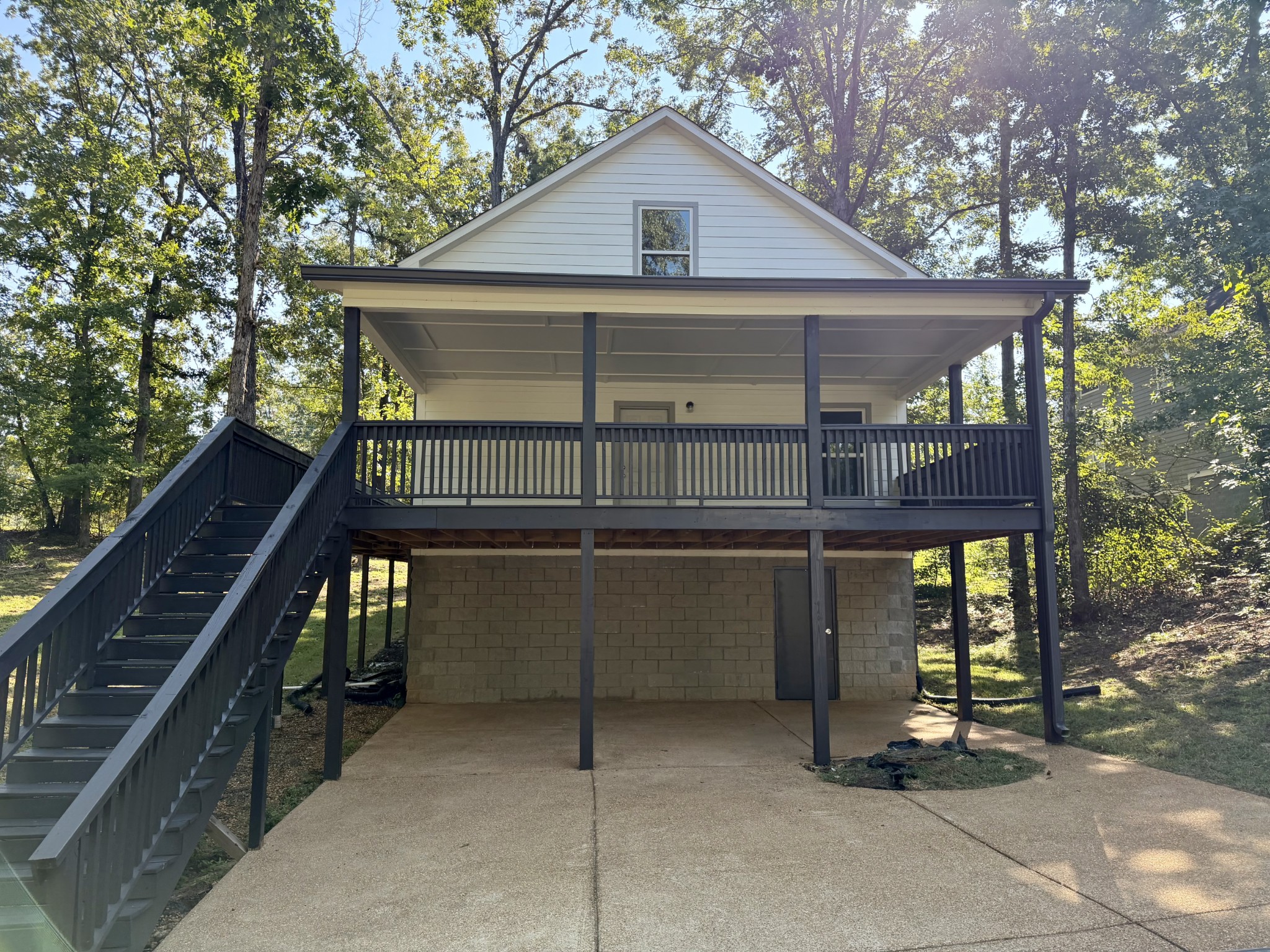 67 Dunhill Ct