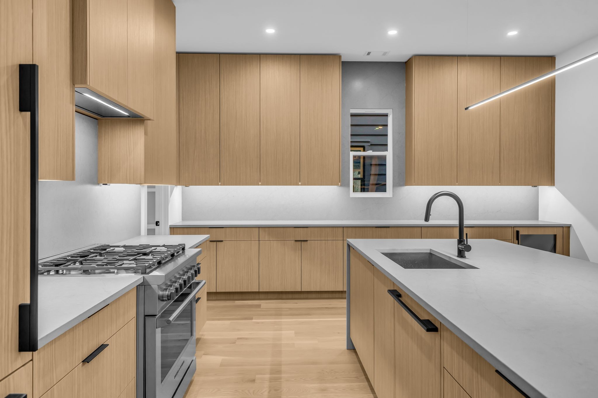 125 Modern Valley