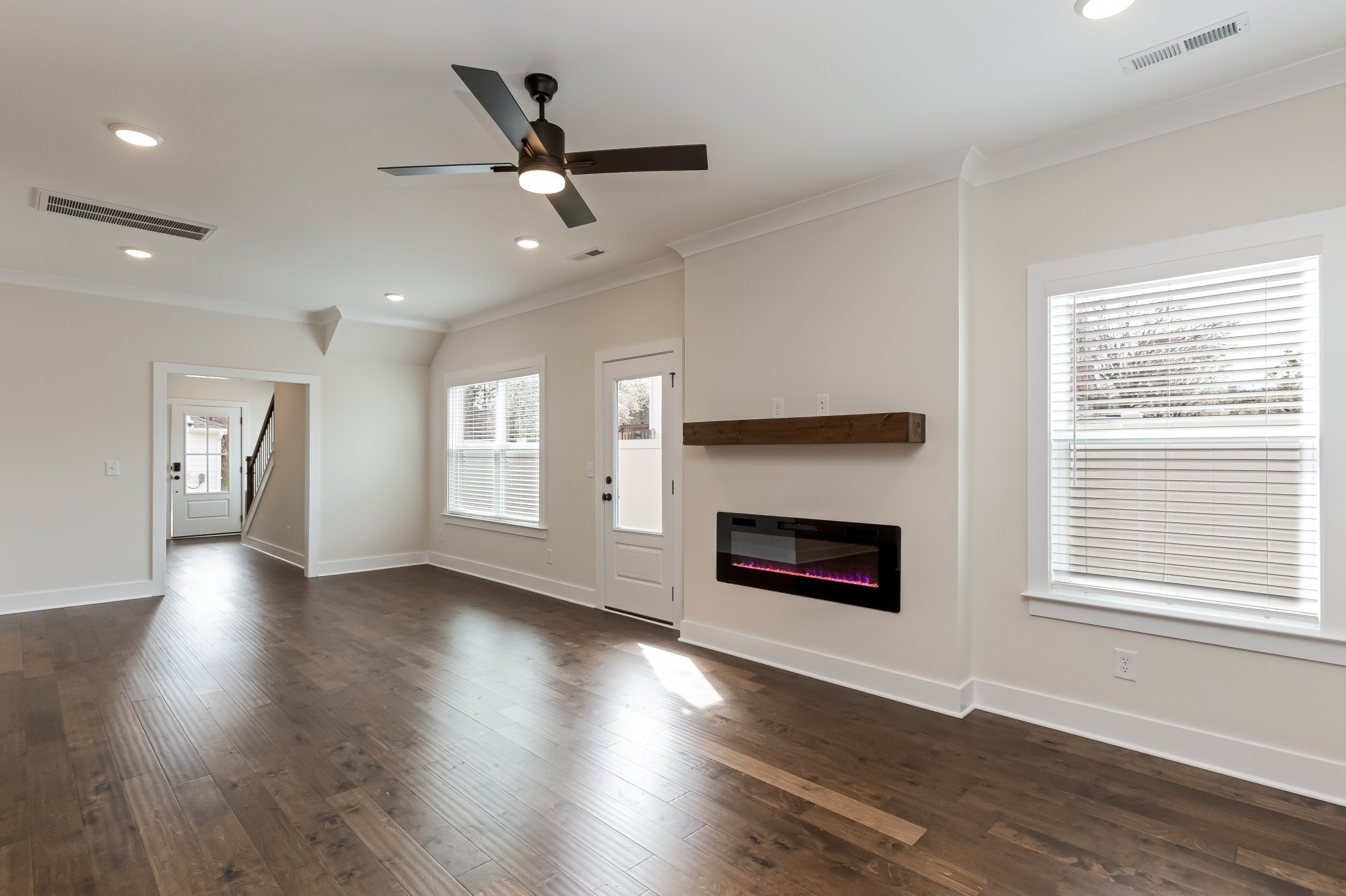 313 Jasmine Park