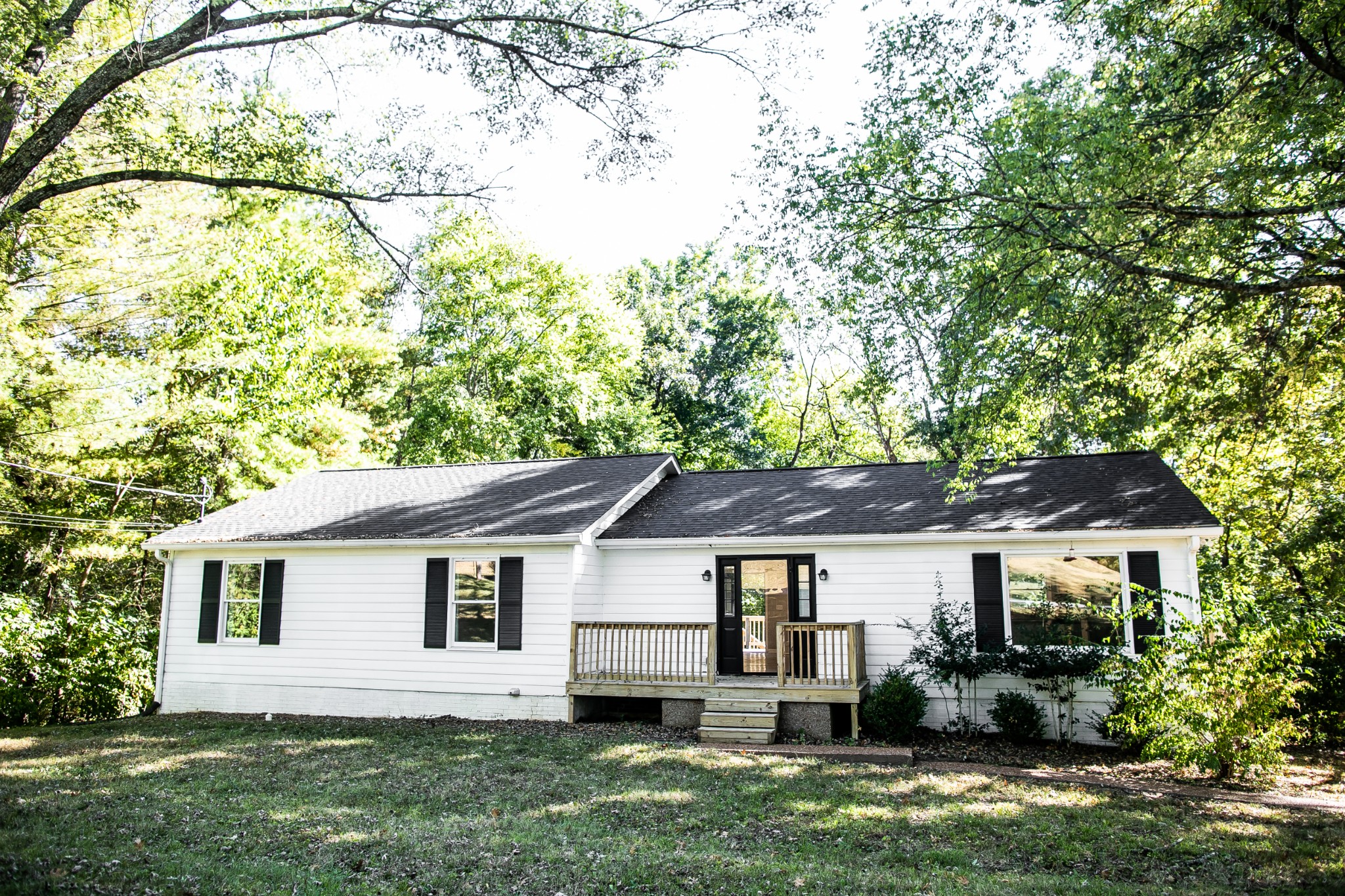 210 Elliott Ct