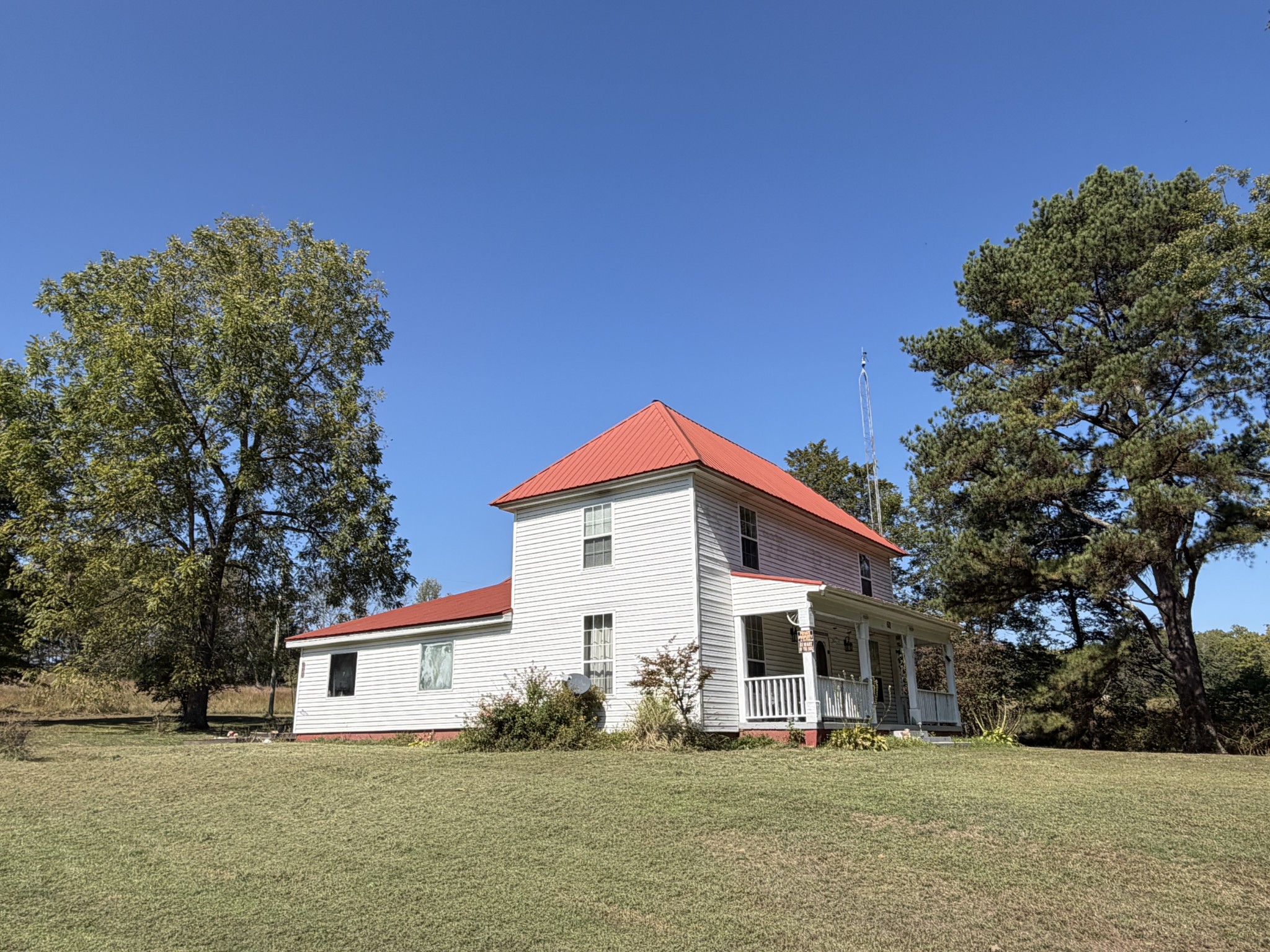611 Tumbling Creek Rd