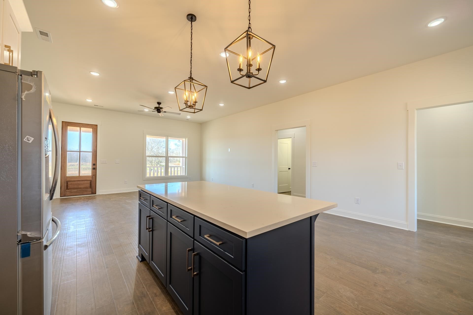 130 BELVEDERE CIR