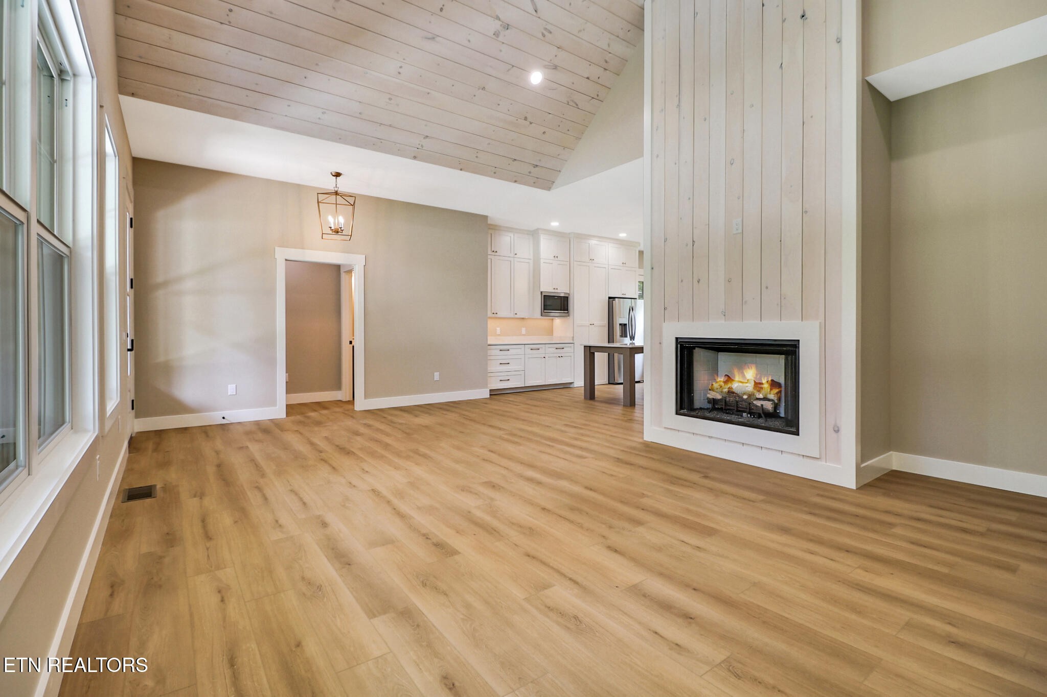 124 Markham Lane