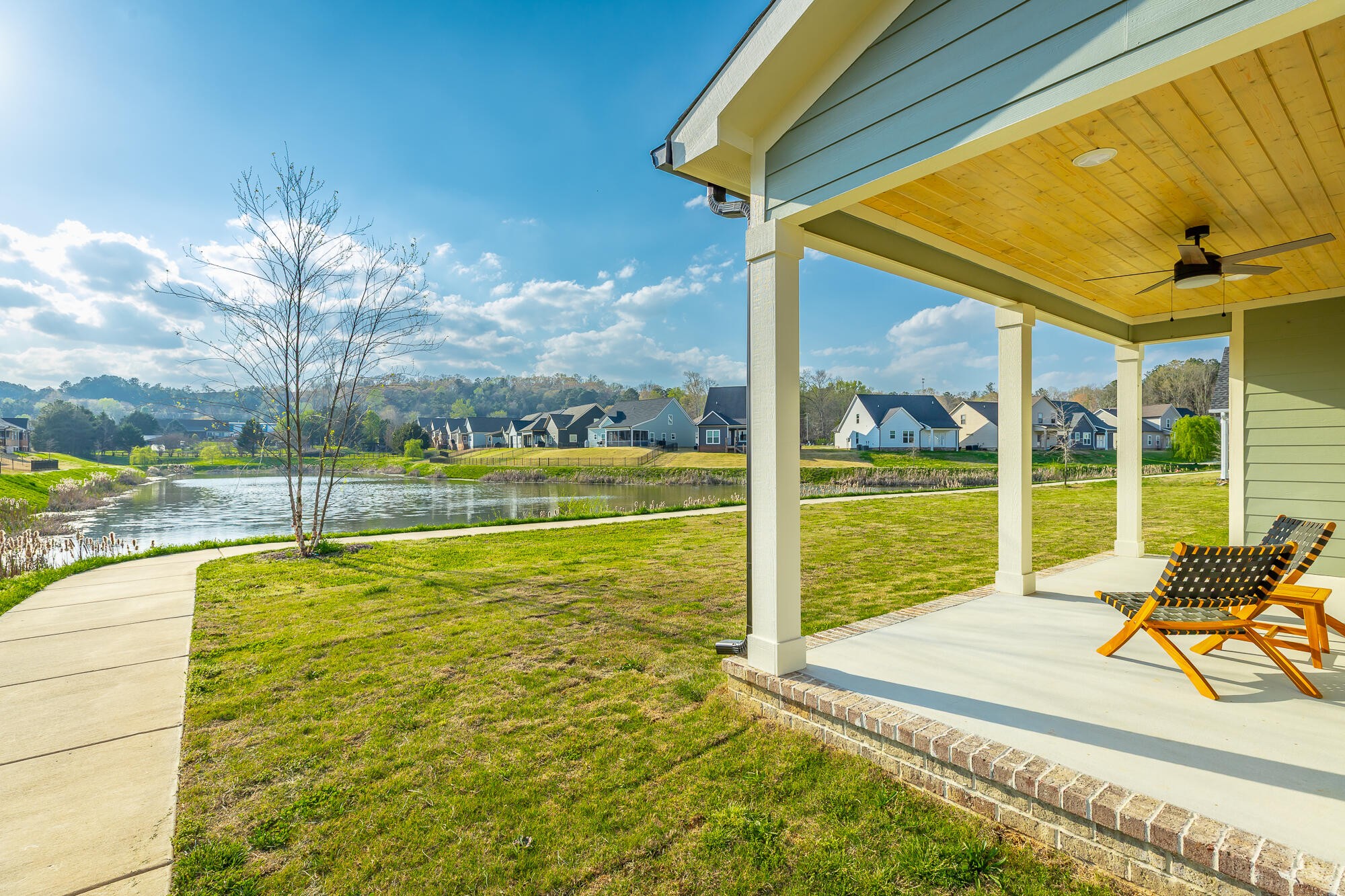 404 Willow Grove Court