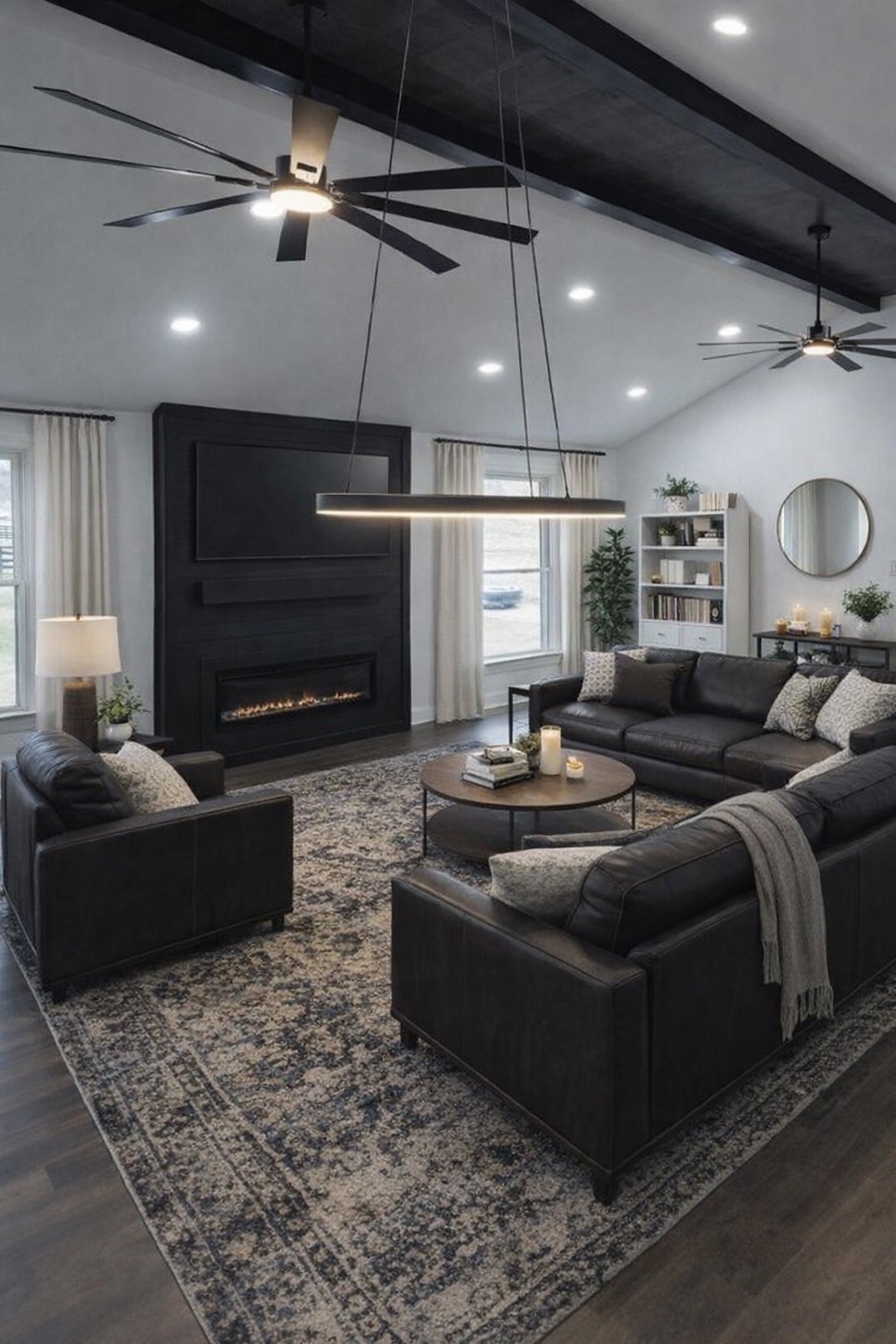 1109 Howell Dr