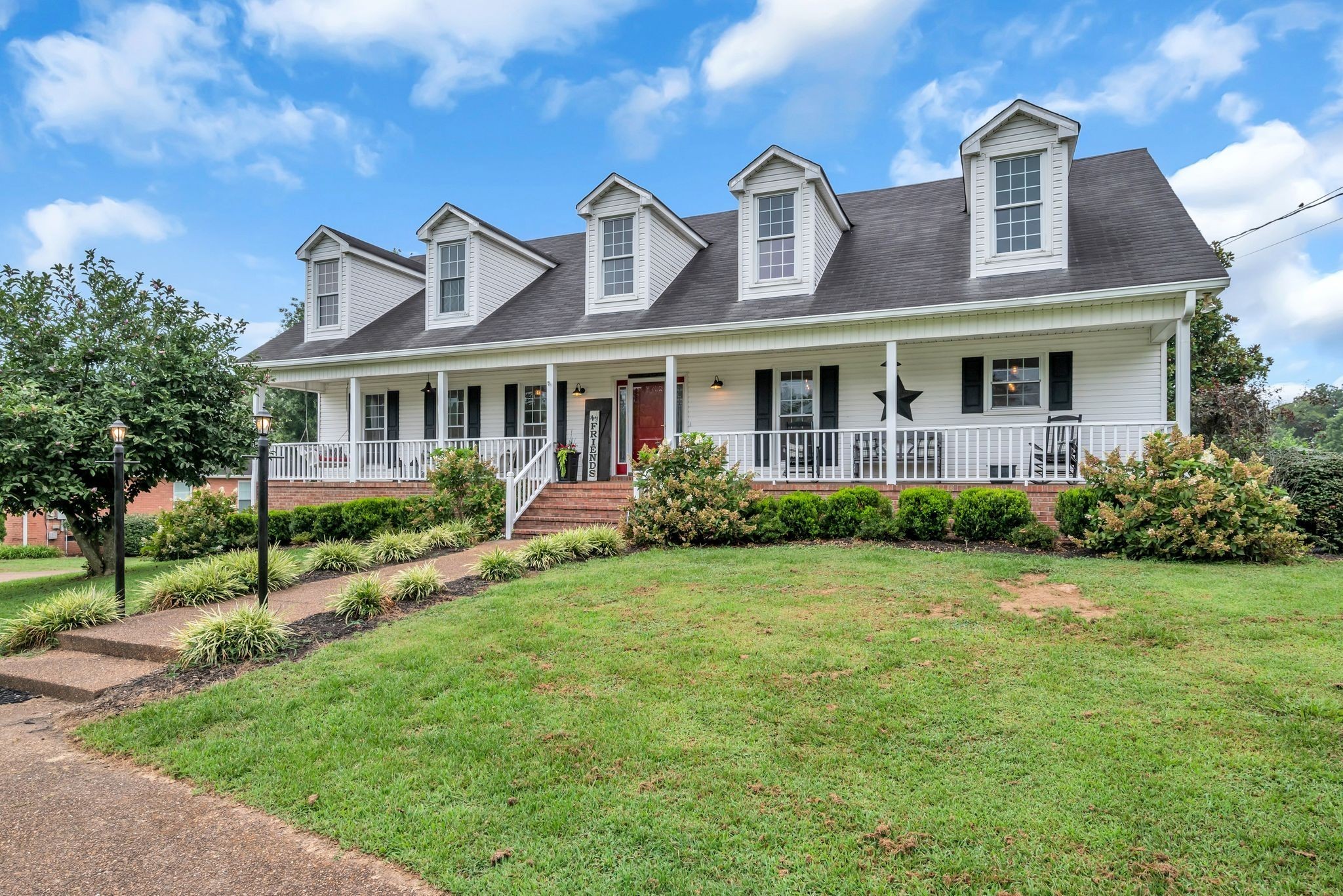 2712 Long Hollow Pike