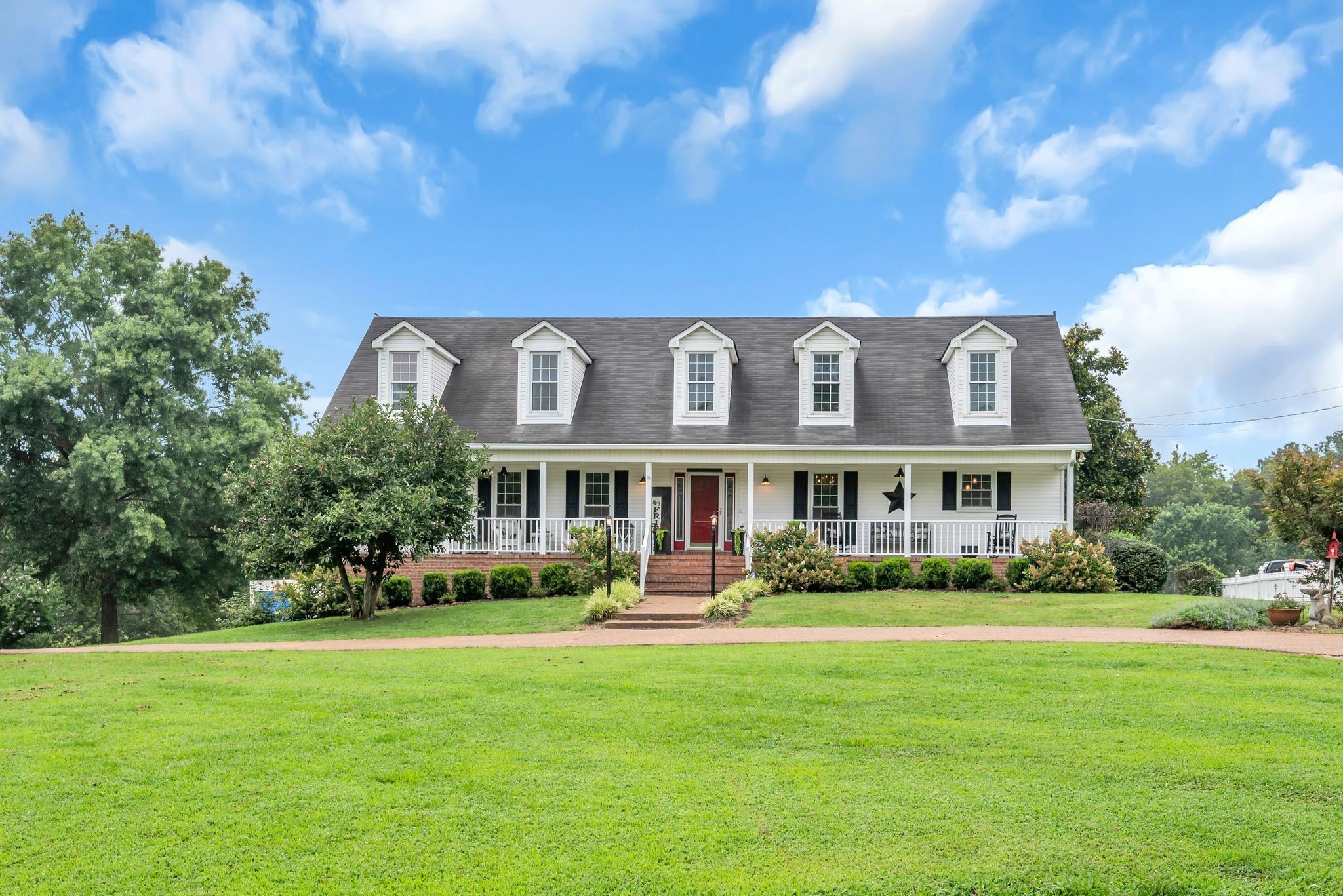 2712 Long Hollow Pike