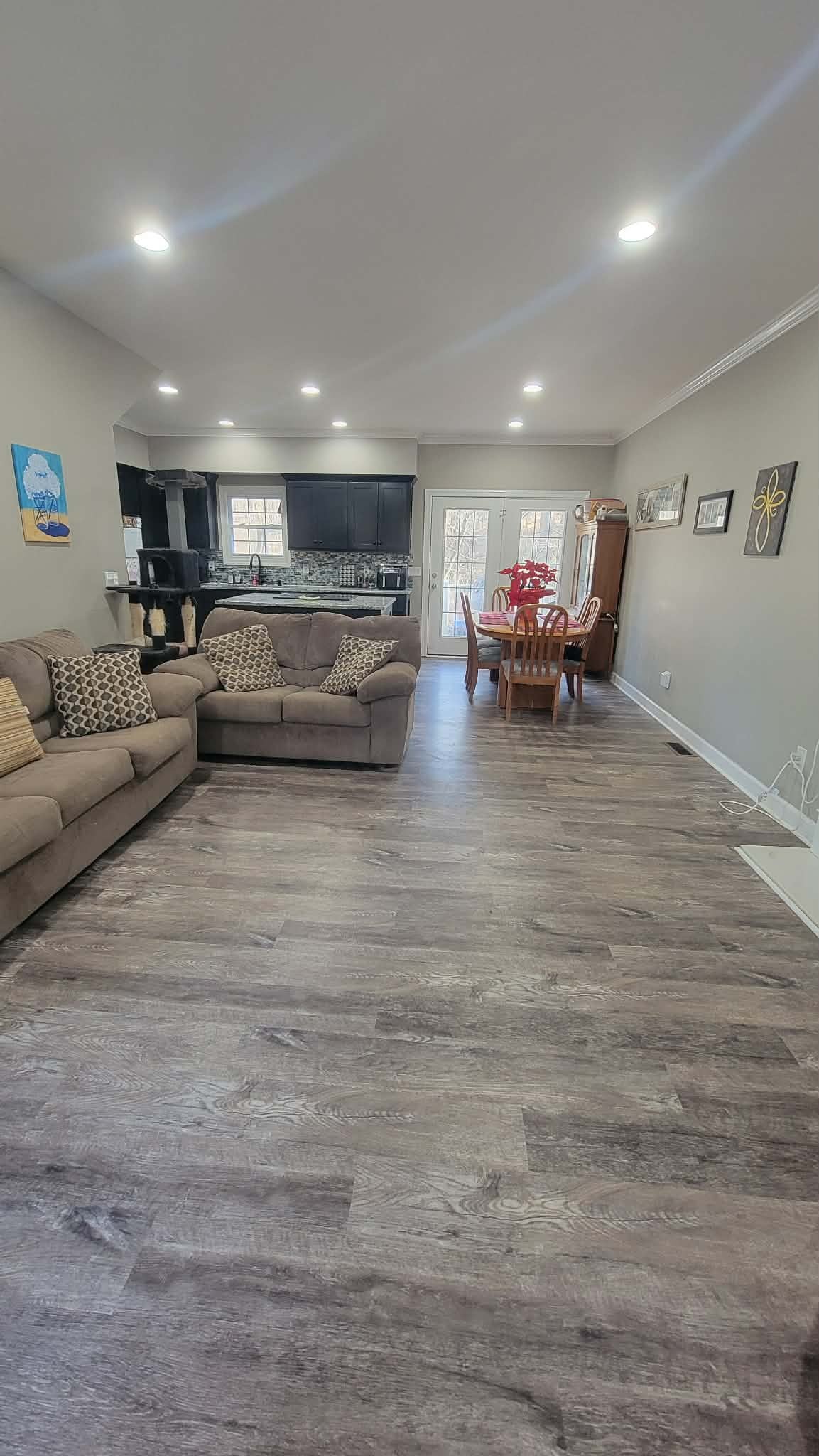 365 Glendale Dr