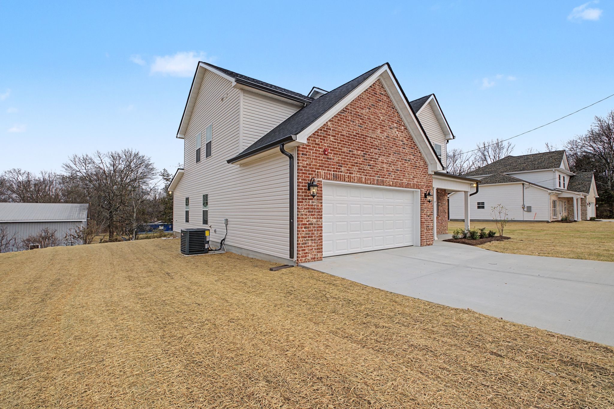 133 Traveller Ln