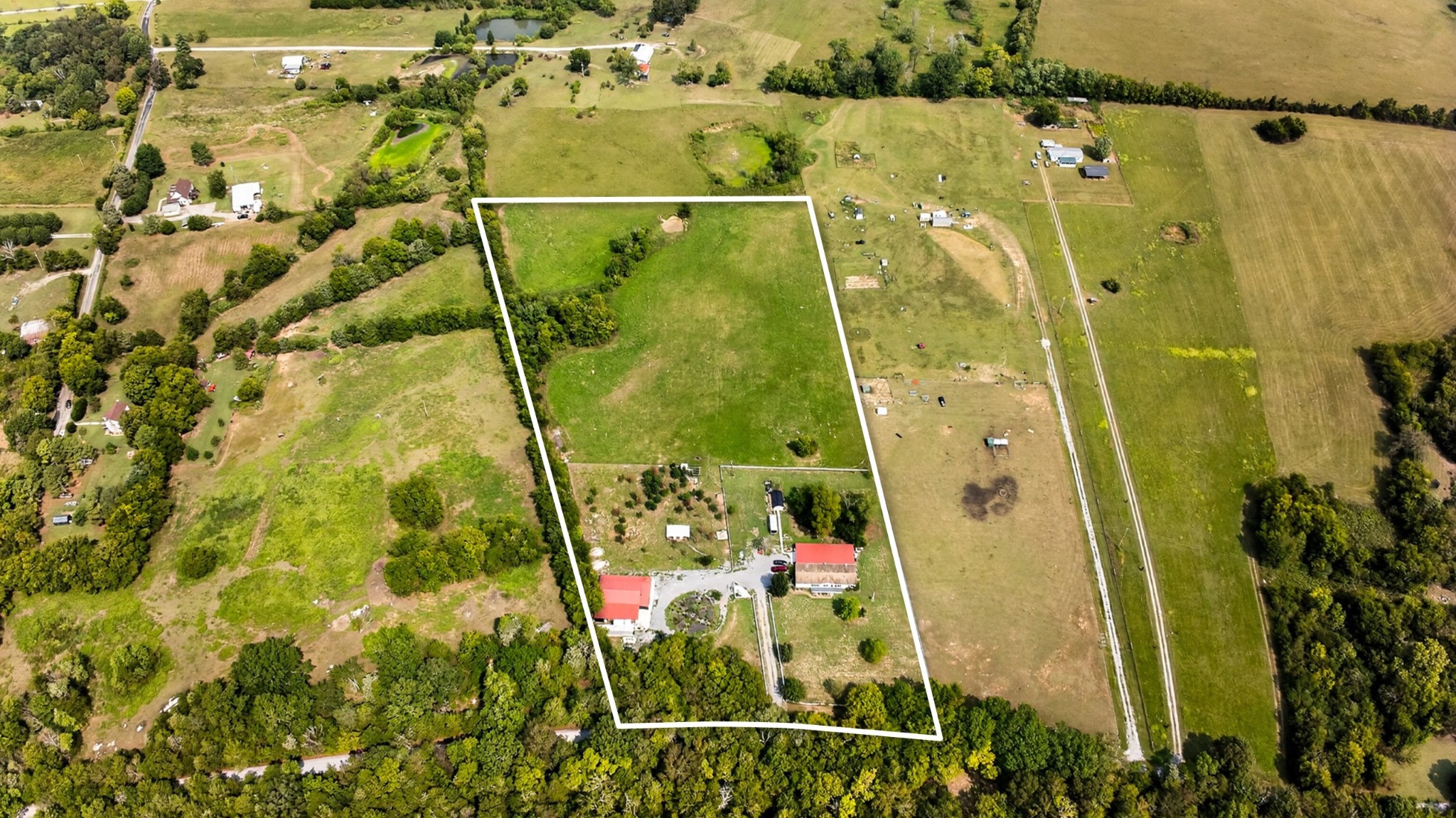 2600 Round Hill Rd