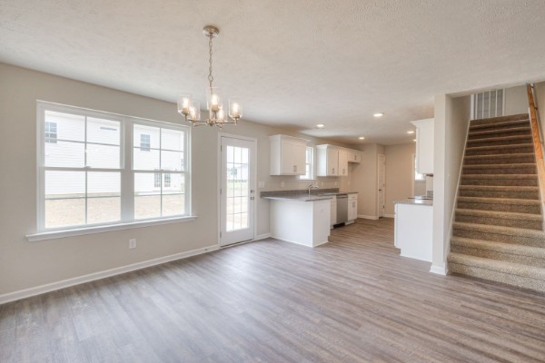6 Laurel View St