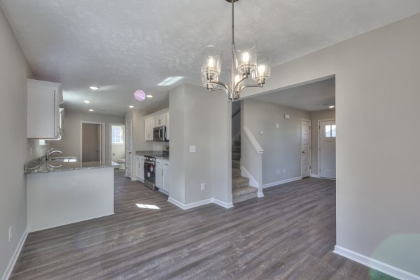 7 Laurel View St