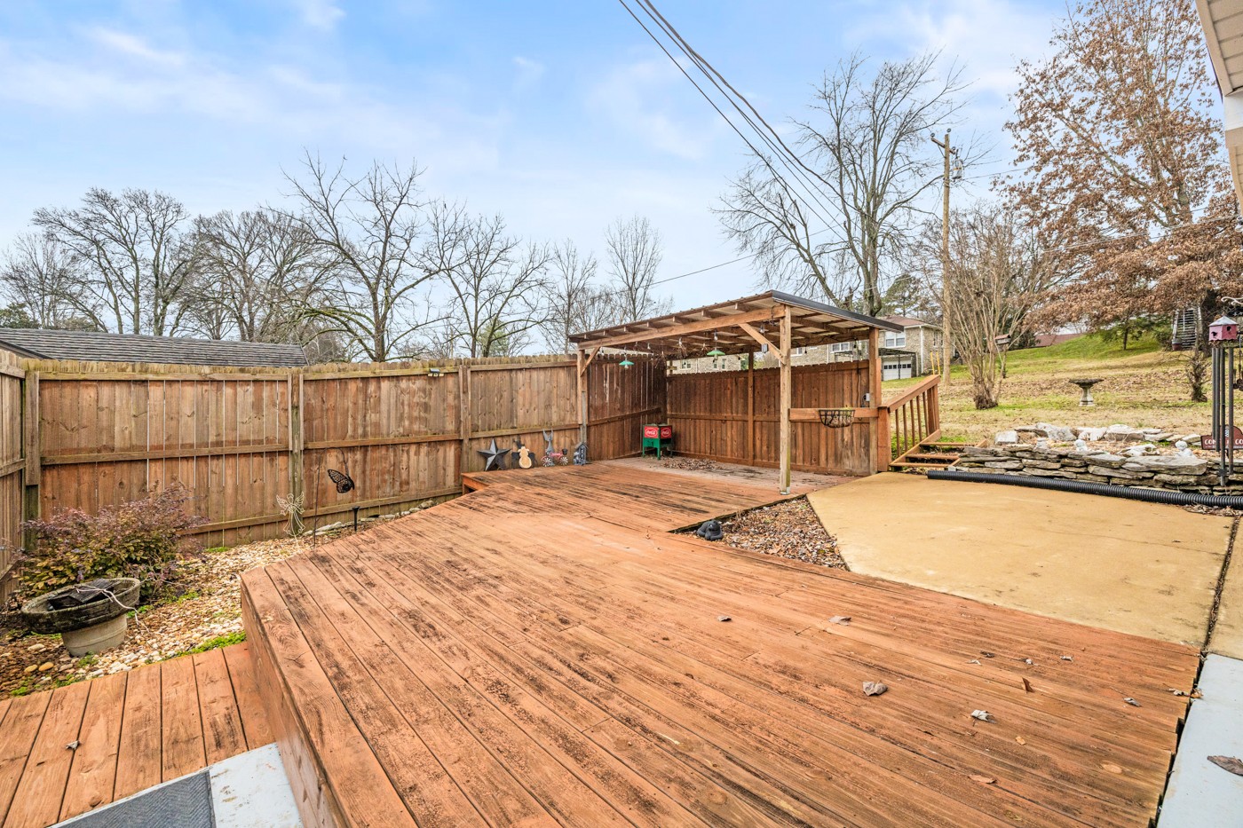 808 3rd Ave